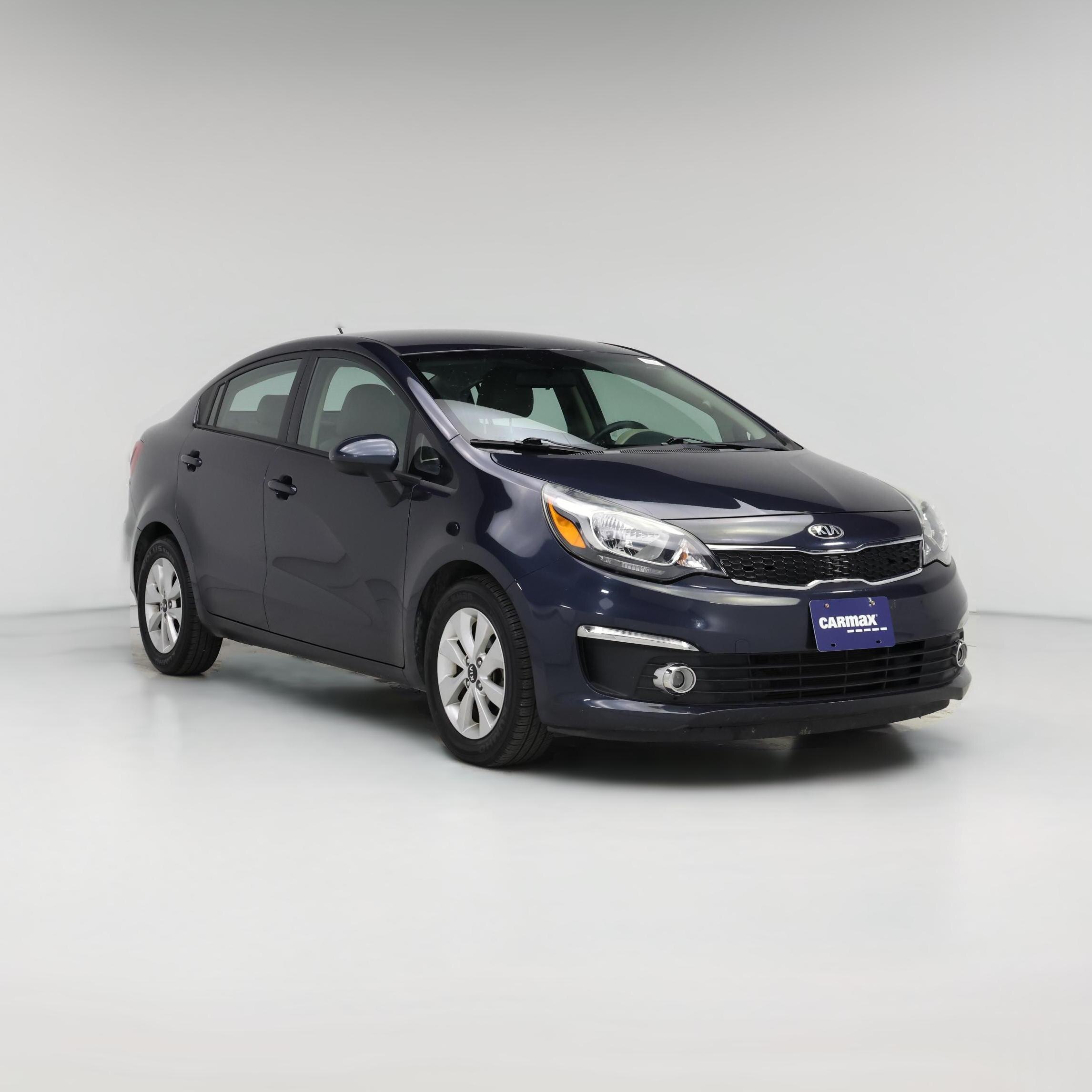 Thumbnail: 2016 Kia Rio - 1
