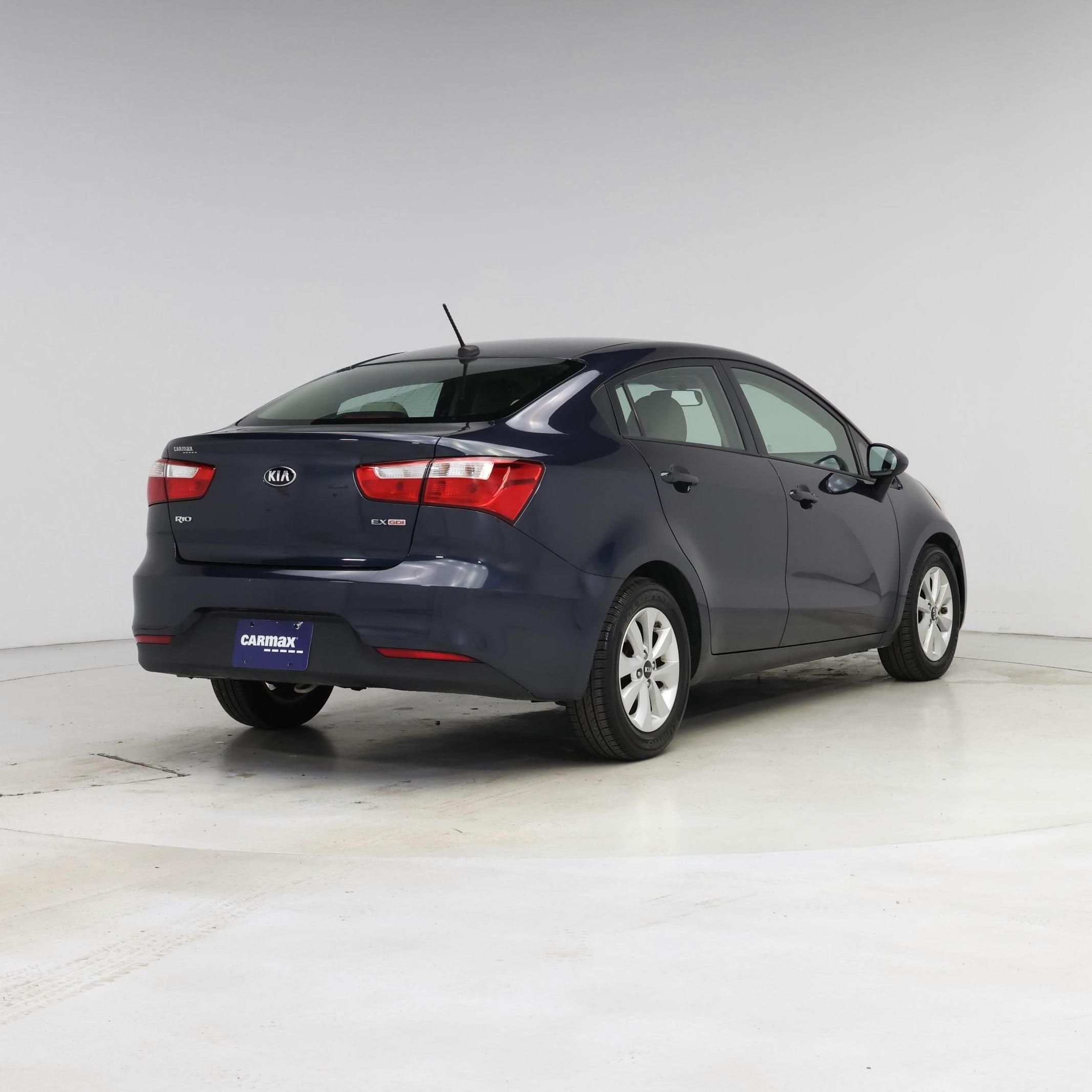 Thumbnail: 2016 Kia Rio - 8