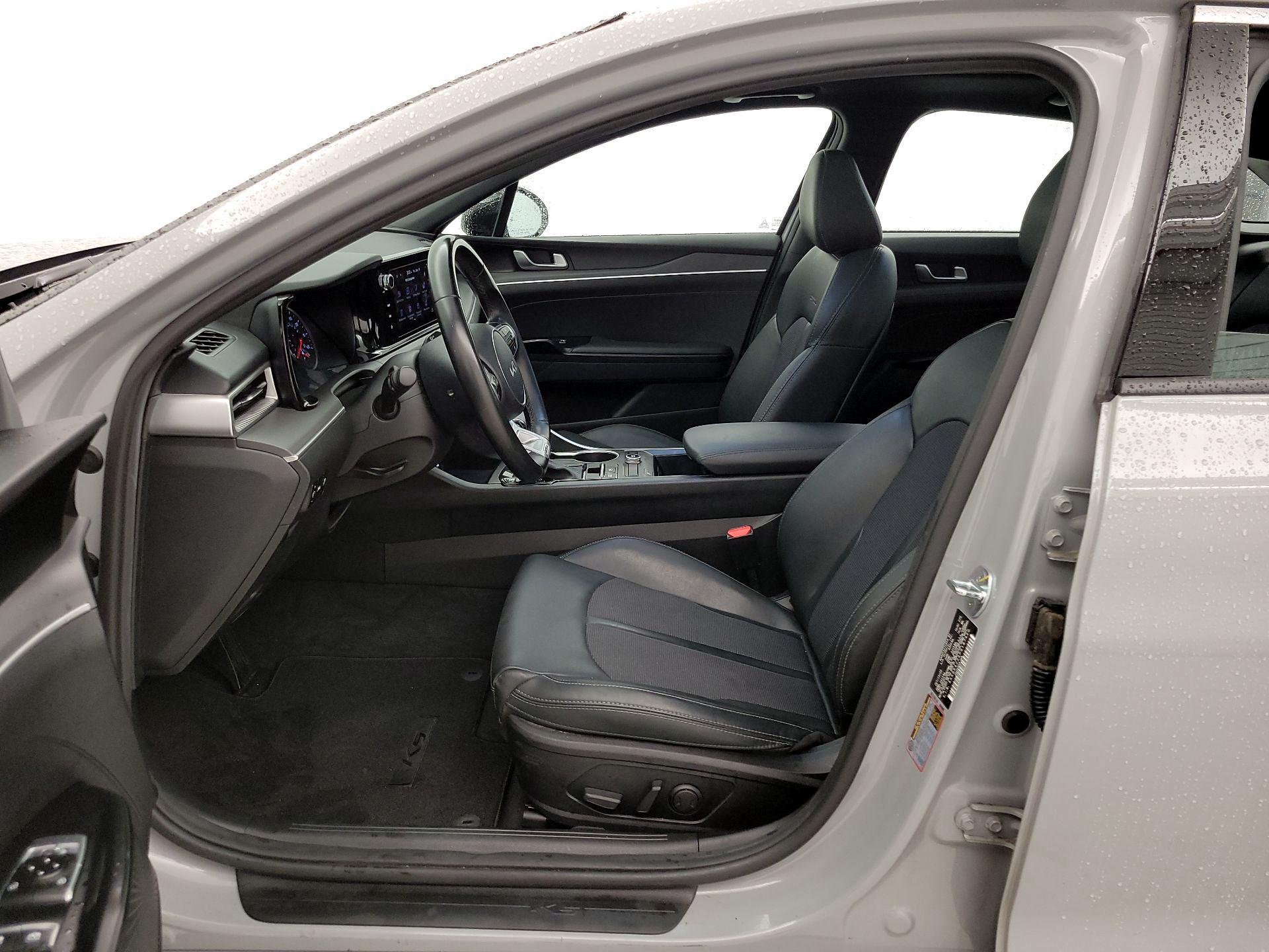 Thumbnail: 2023 Kia K5 - 11