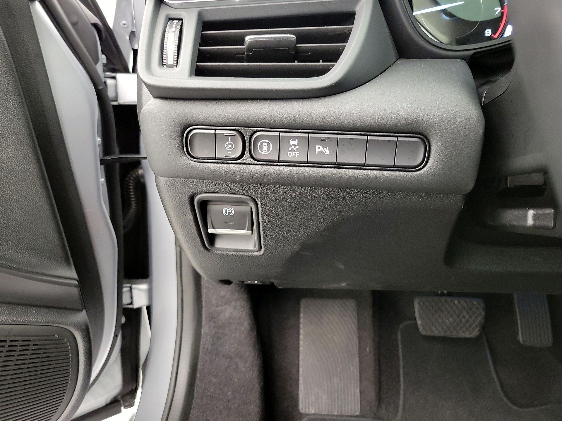 Thumbnail: 2022 Acura TLX - 13