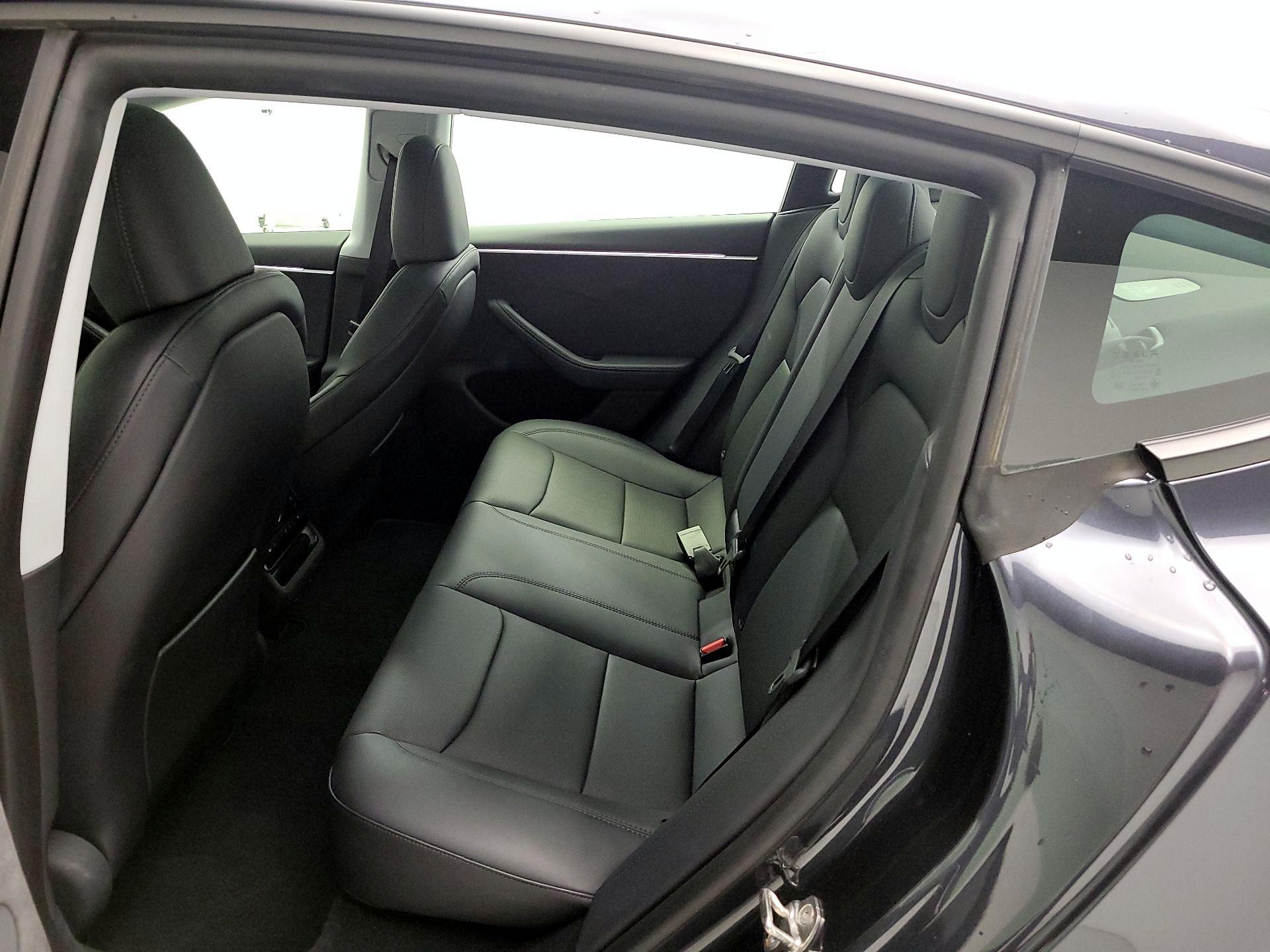 Thumbnail: 2024 Tesla Model 3 - 19