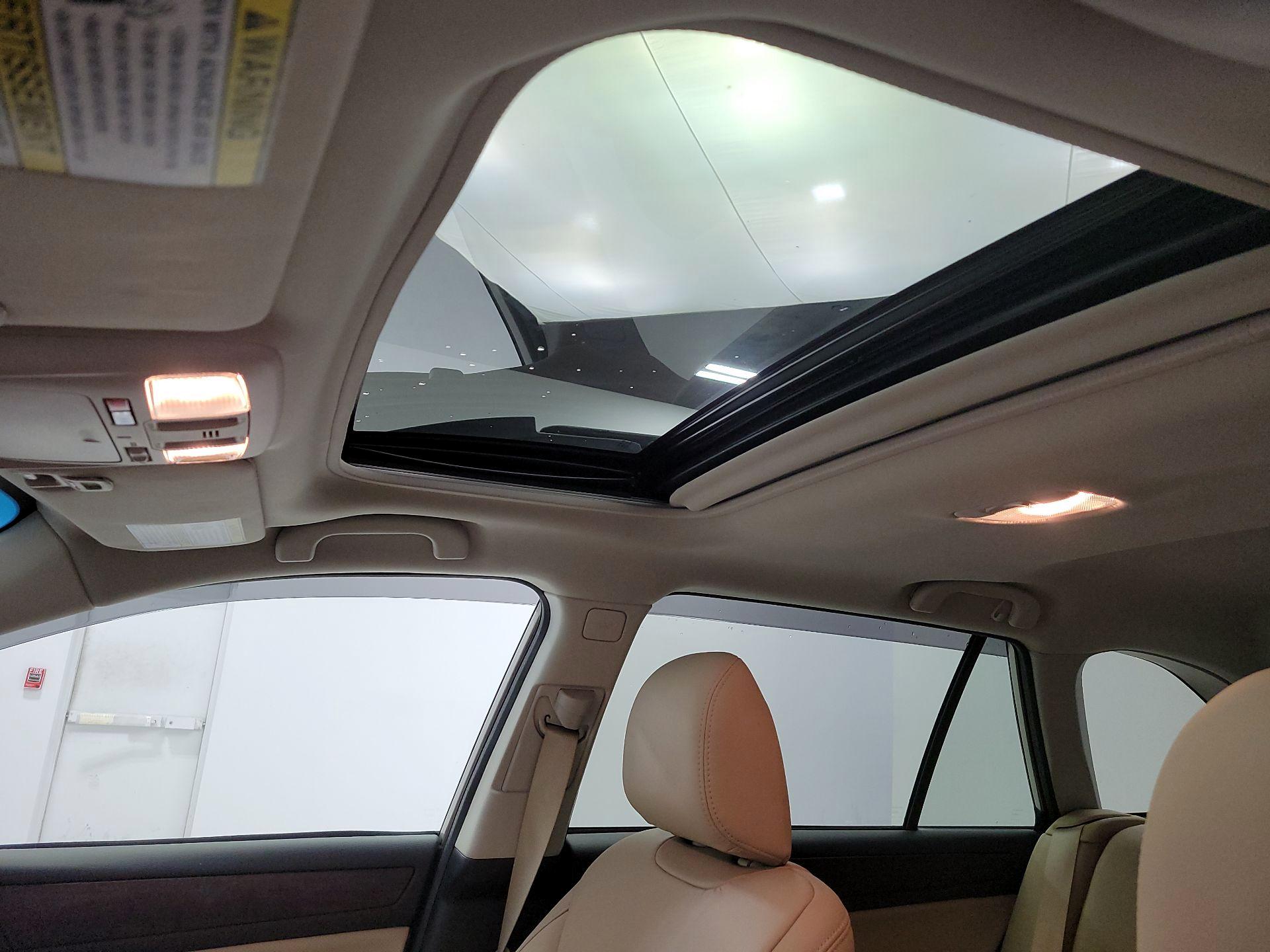 Thumbnail: 2016 Subaru Outback - 20