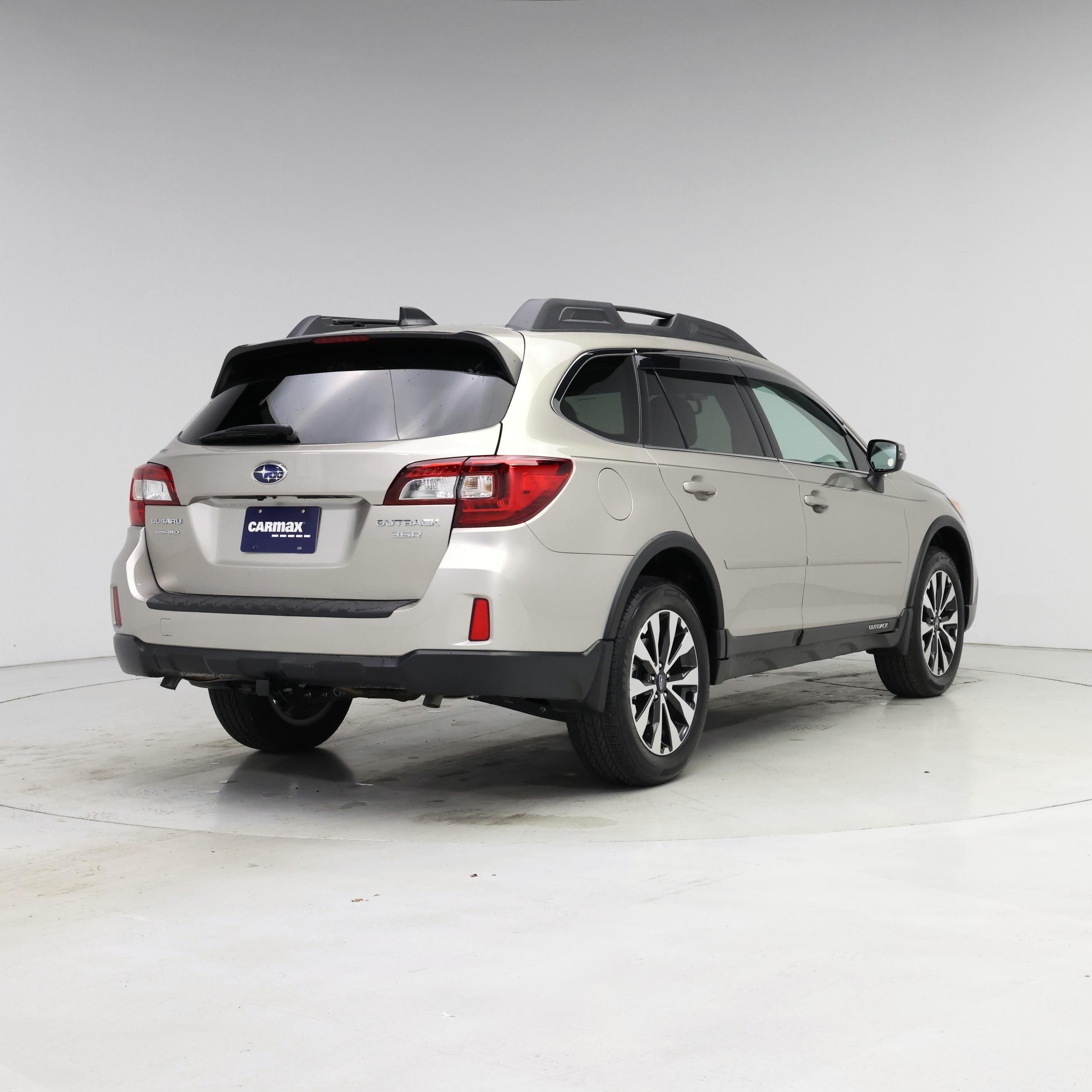 Thumbnail: 2016 Subaru Outback - 8