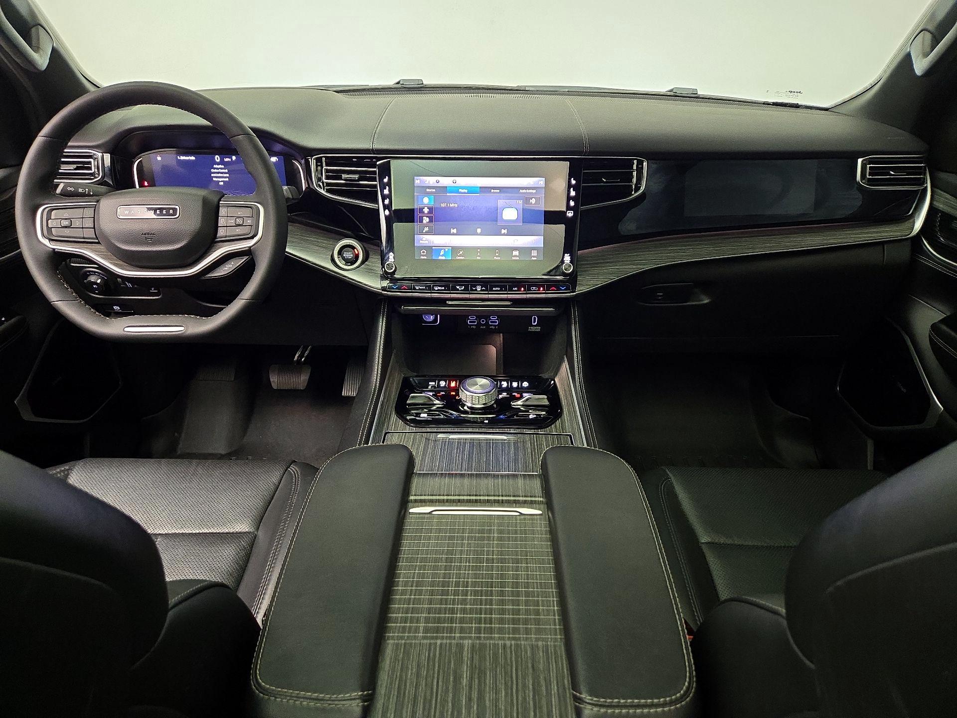 Thumbnail: 2023 Jeep Wagoneer - 9