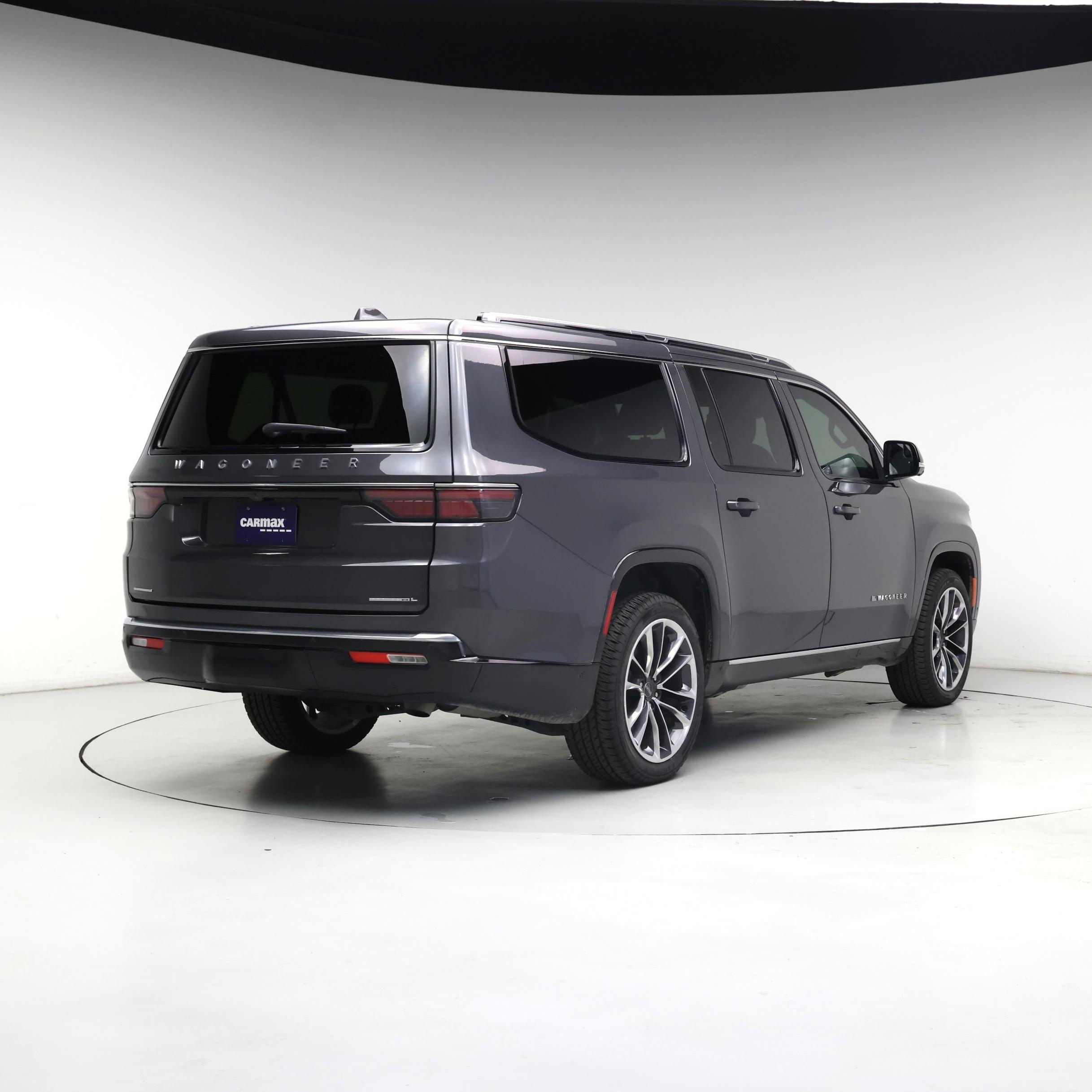 Thumbnail: 2023 Jeep Wagoneer - 8