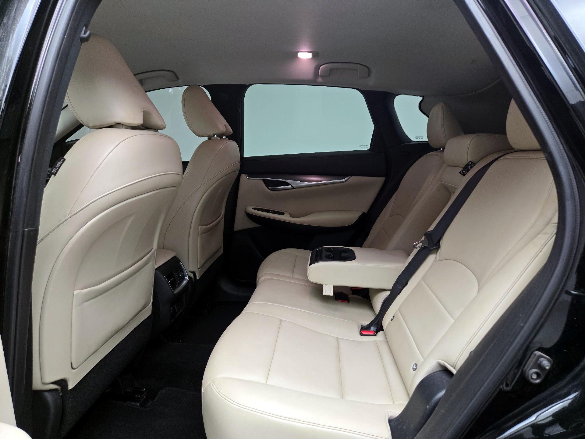 Thumbnail: 2019 INFINITI QX50 - 19