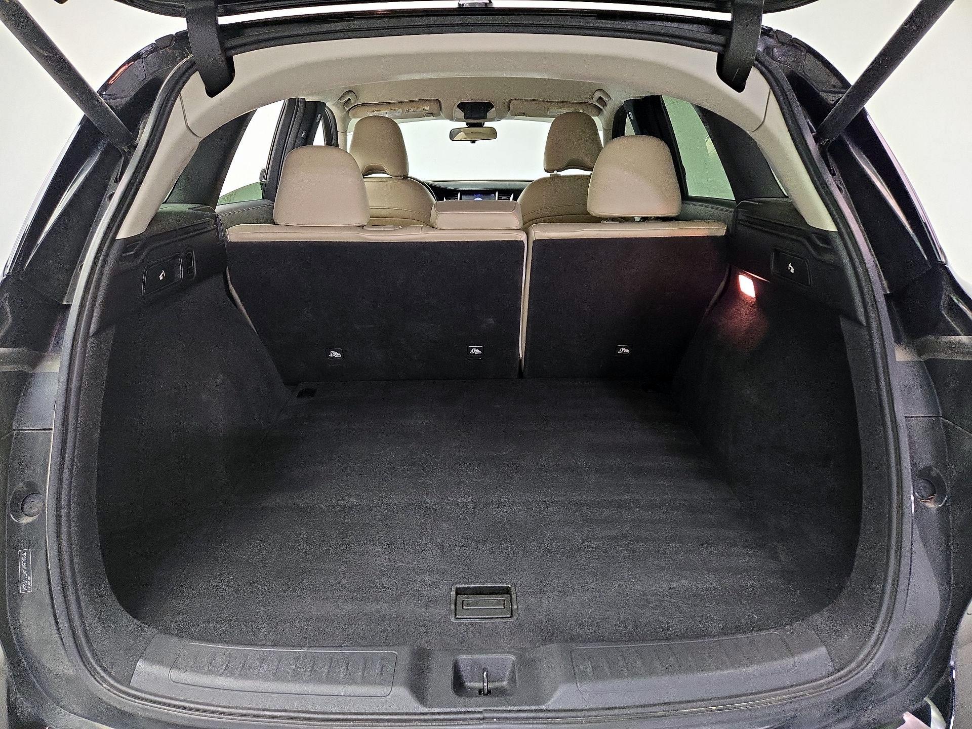 Thumbnail: 2019 INFINITI QX50 - 20