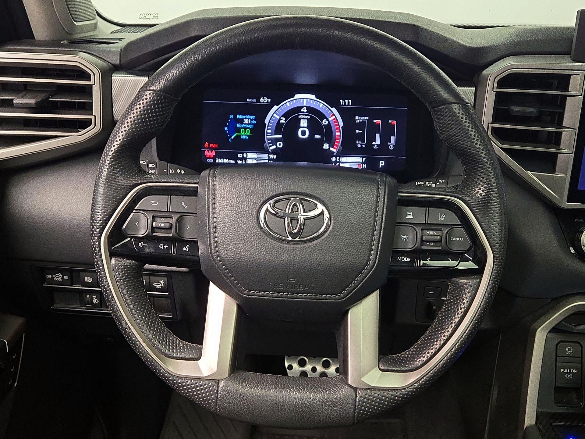 Thumbnail: 2024 Toyota Tundra - 10