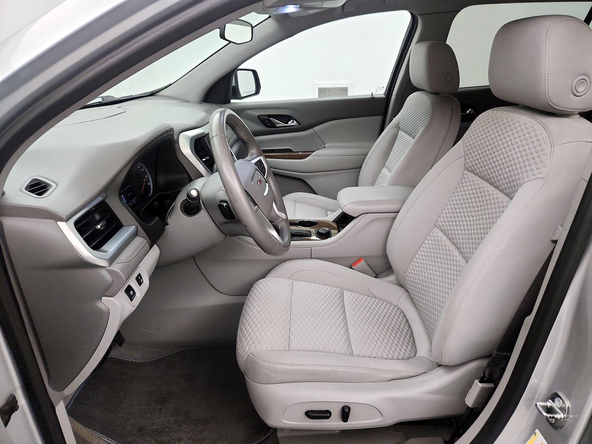 Thumbnail: 2017 GMC Acadia - 11