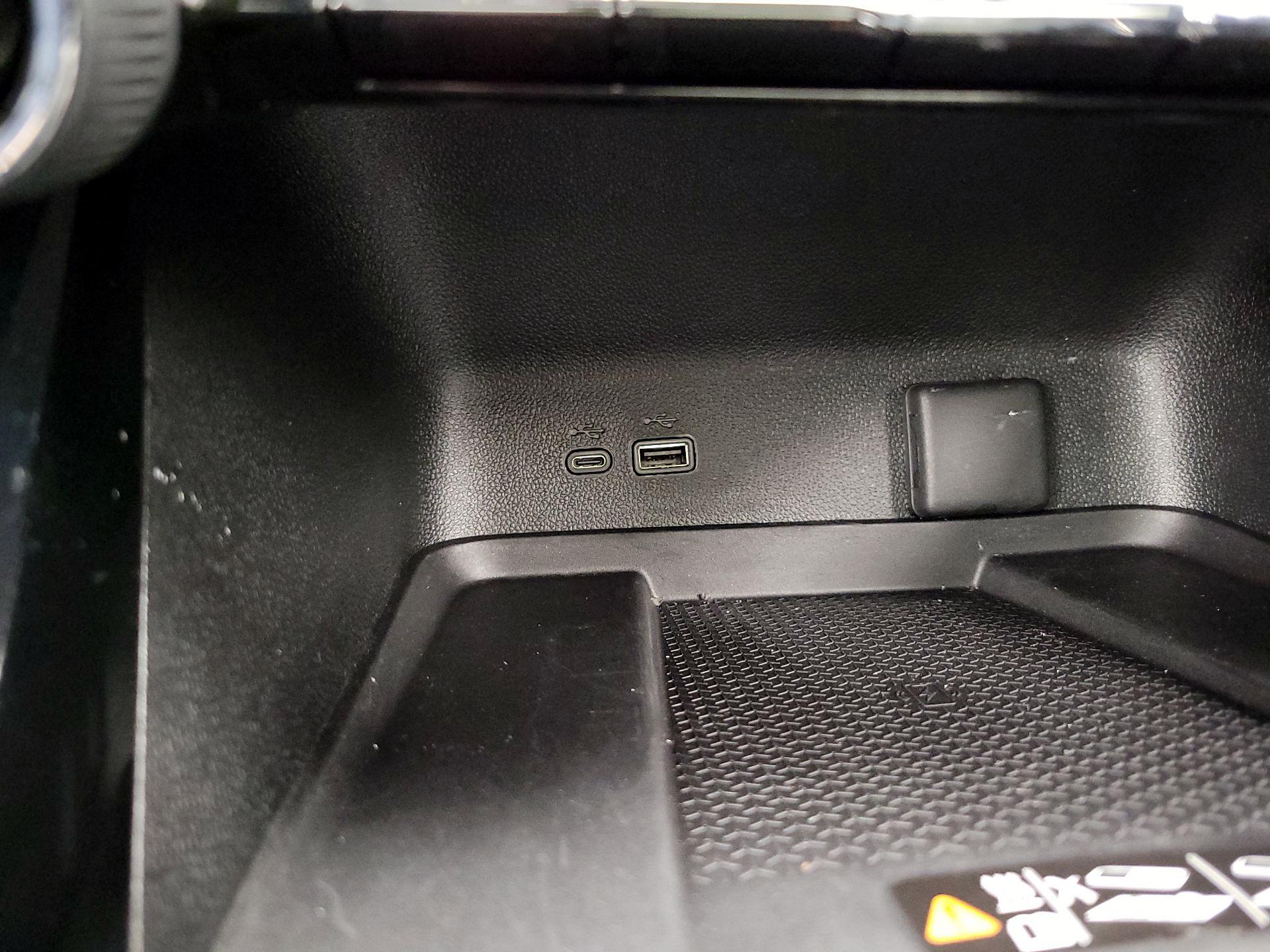 Thumbnail: 2025 Chevrolet Traverse - 19