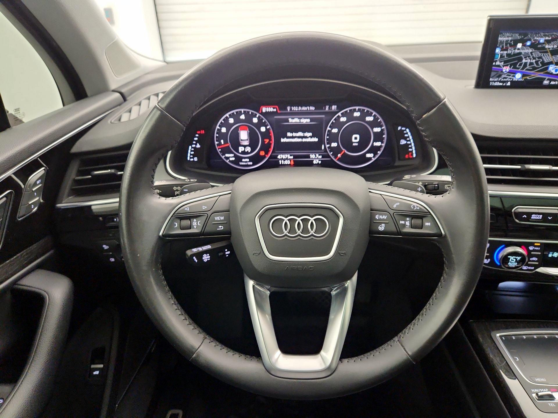 Thumbnail: 2019 Audi Q7 - 10