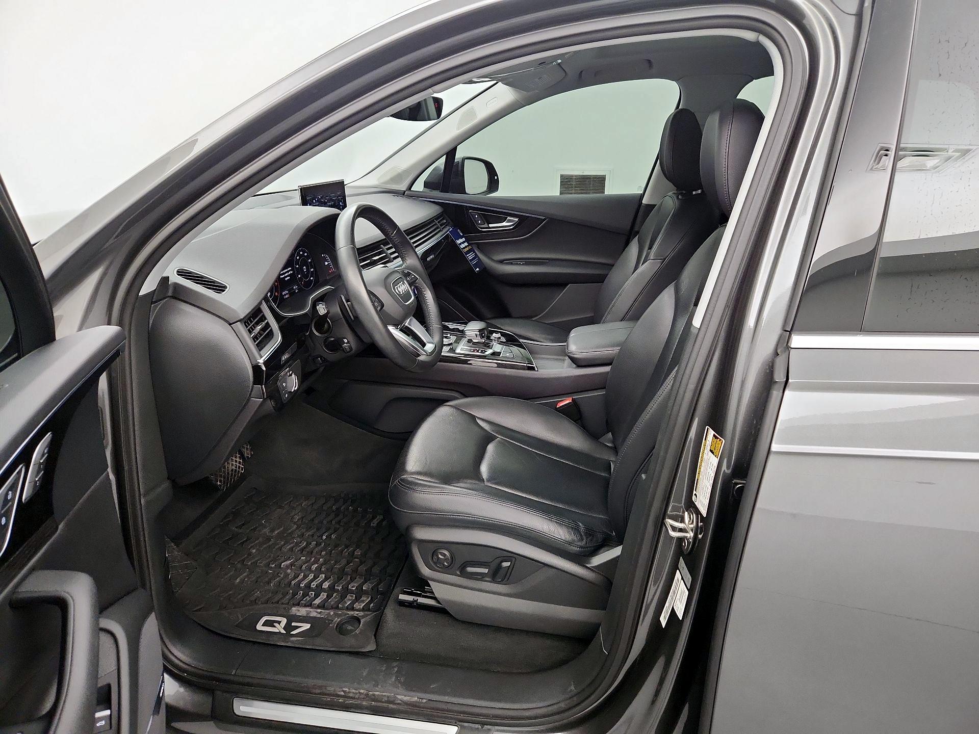 Thumbnail: 2019 Audi Q7 - 11