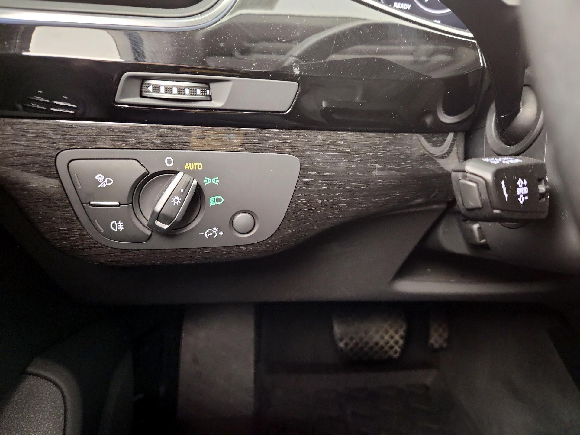 Thumbnail: 2019 Audi Q7 - 13