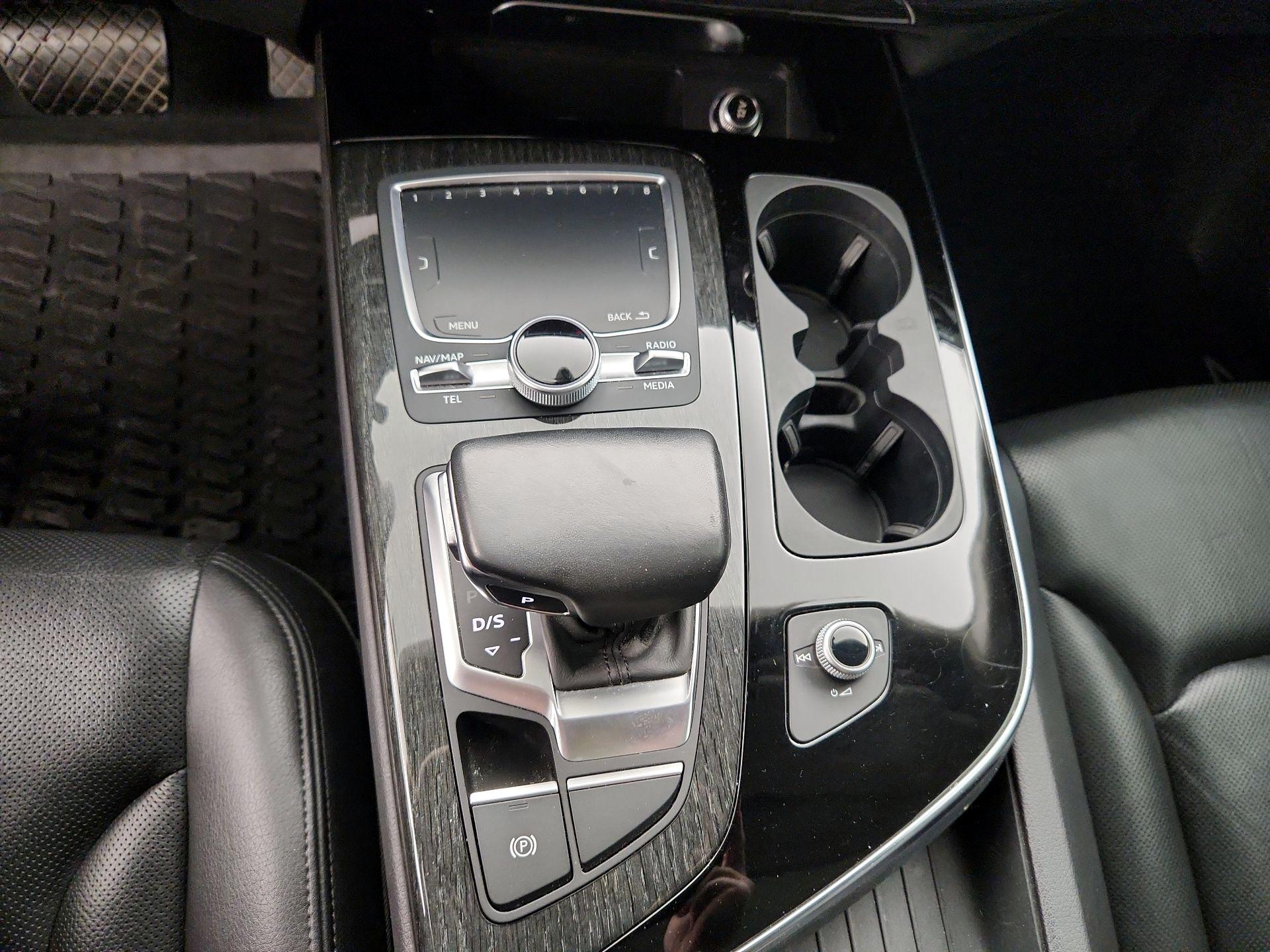 Thumbnail: 2019 Audi Q7 - 18