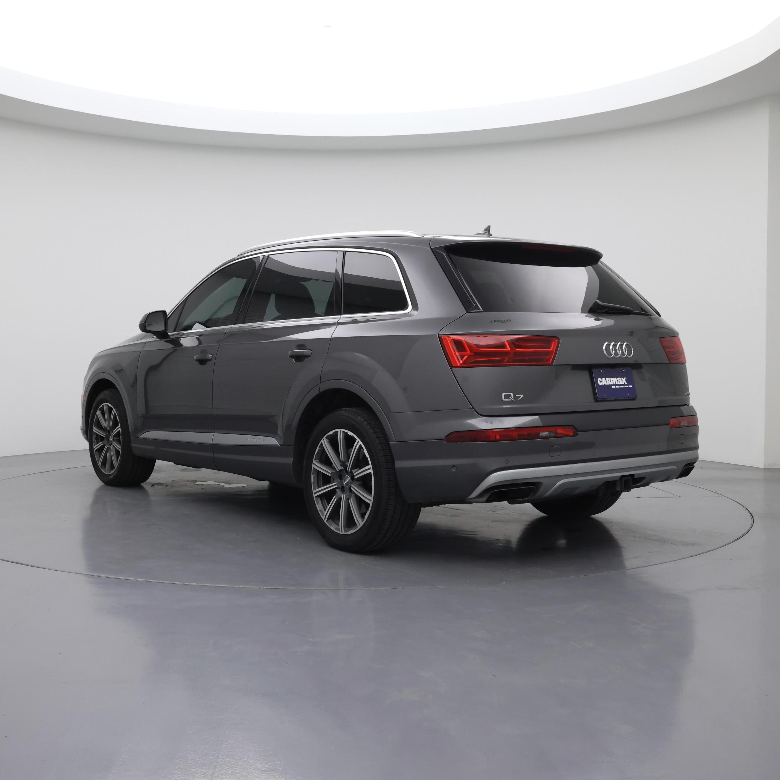 Thumbnail: 2019 Audi Q7 - 2