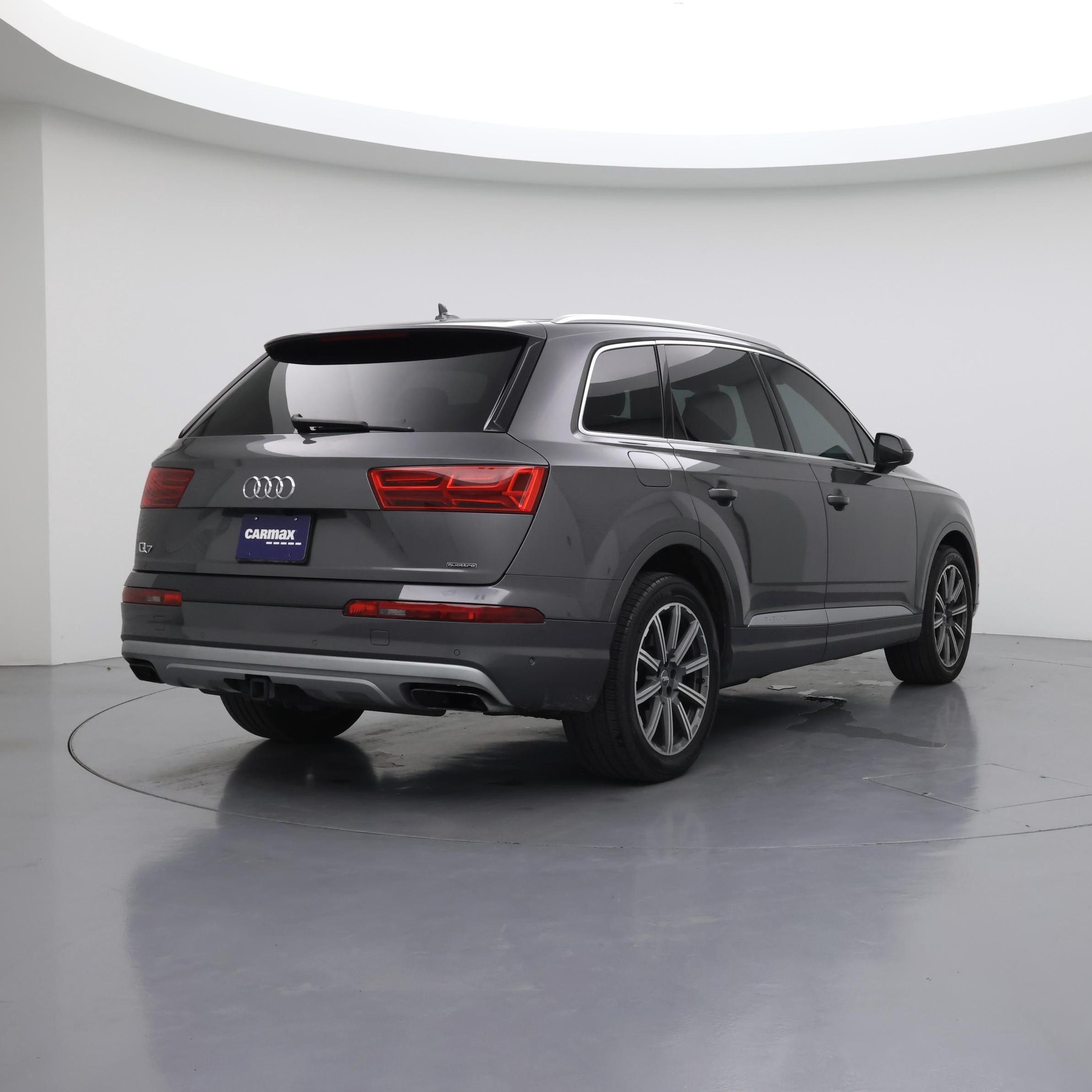 Thumbnail: 2019 Audi Q7 - 8