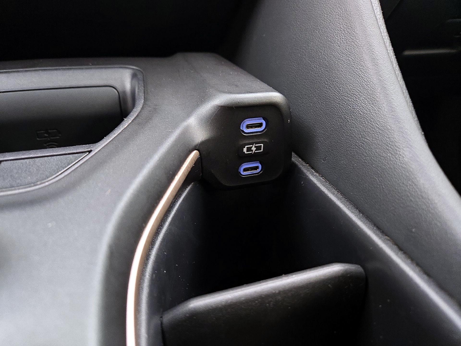 Thumbnail: 2023 Toyota Crown - 19