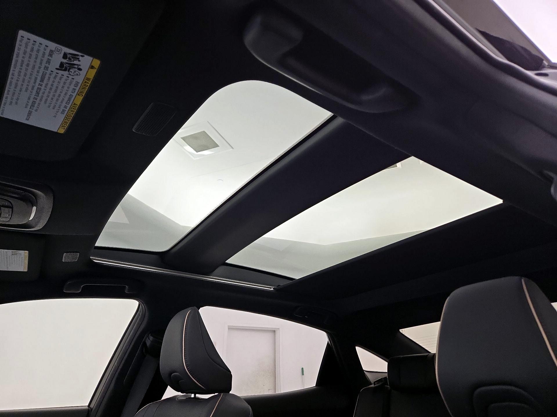 Thumbnail: 2023 Toyota Crown - 20