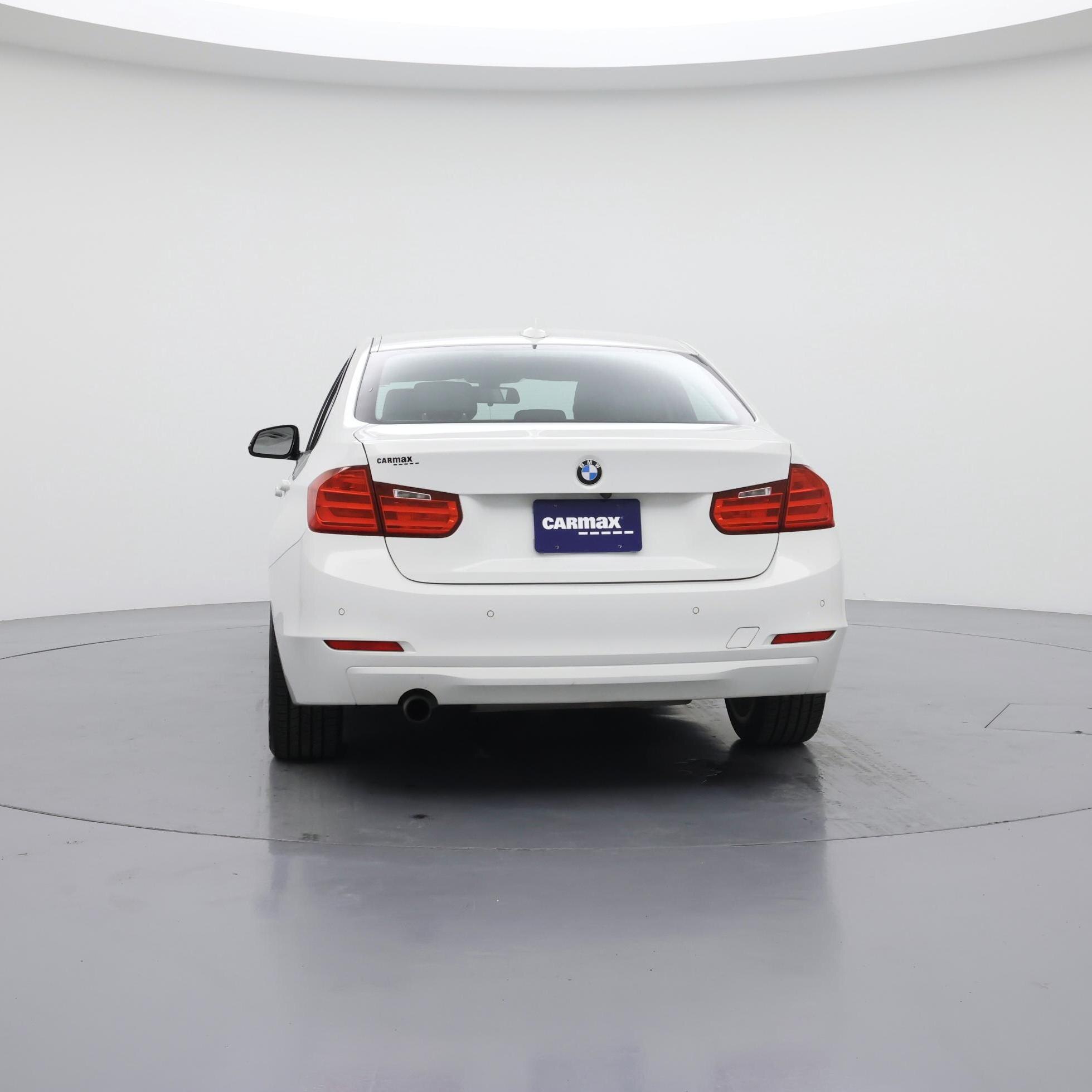 Thumbnail: 2015 BMW 3 Series - 6