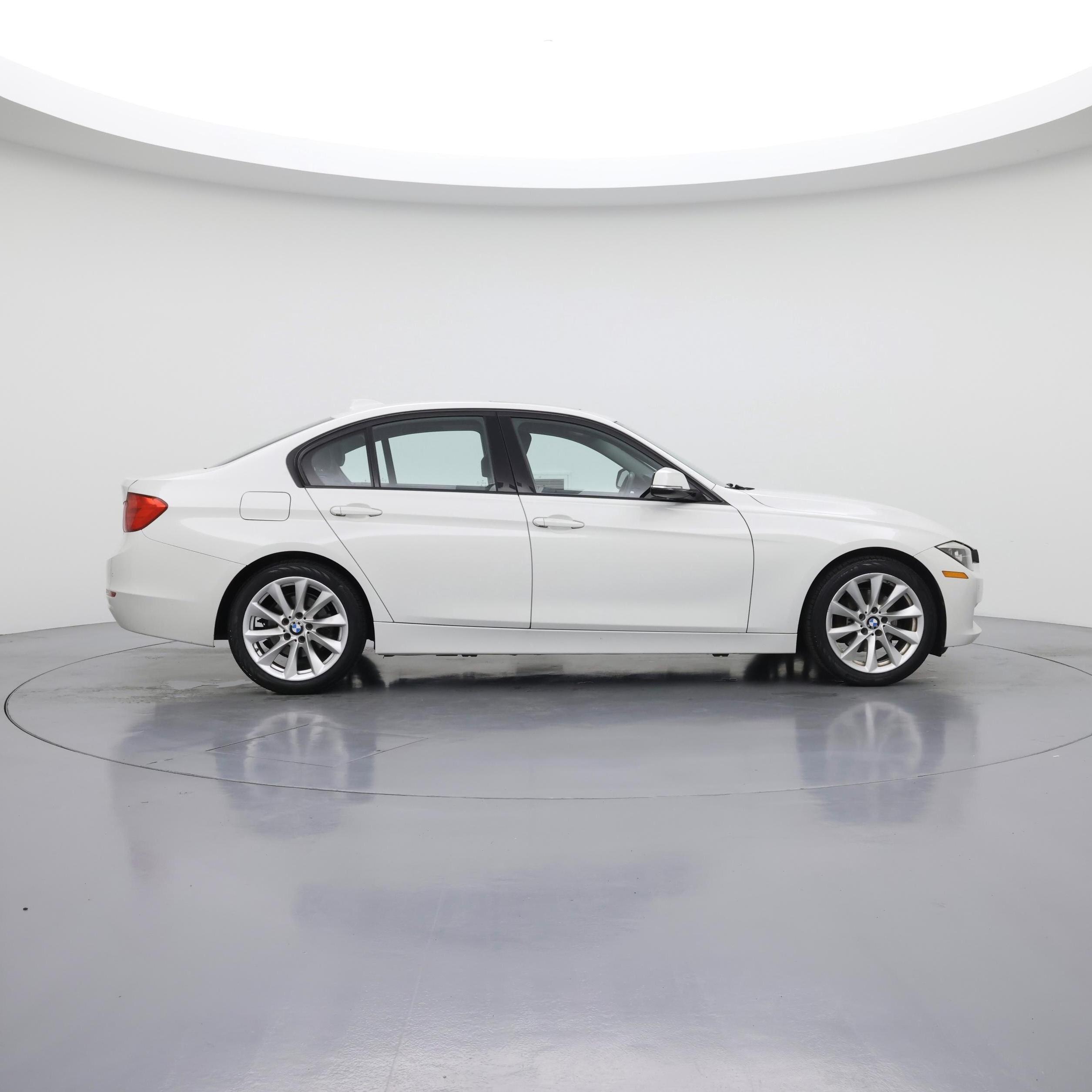 Thumbnail: 2015 BMW 3 Series - 7