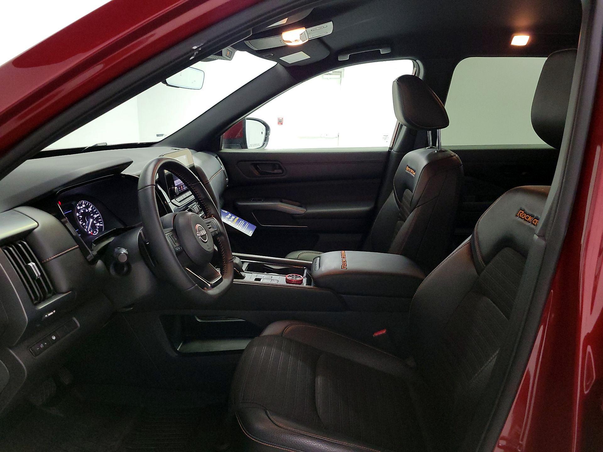 Thumbnail: 2024 Nissan Pathfinder - 11