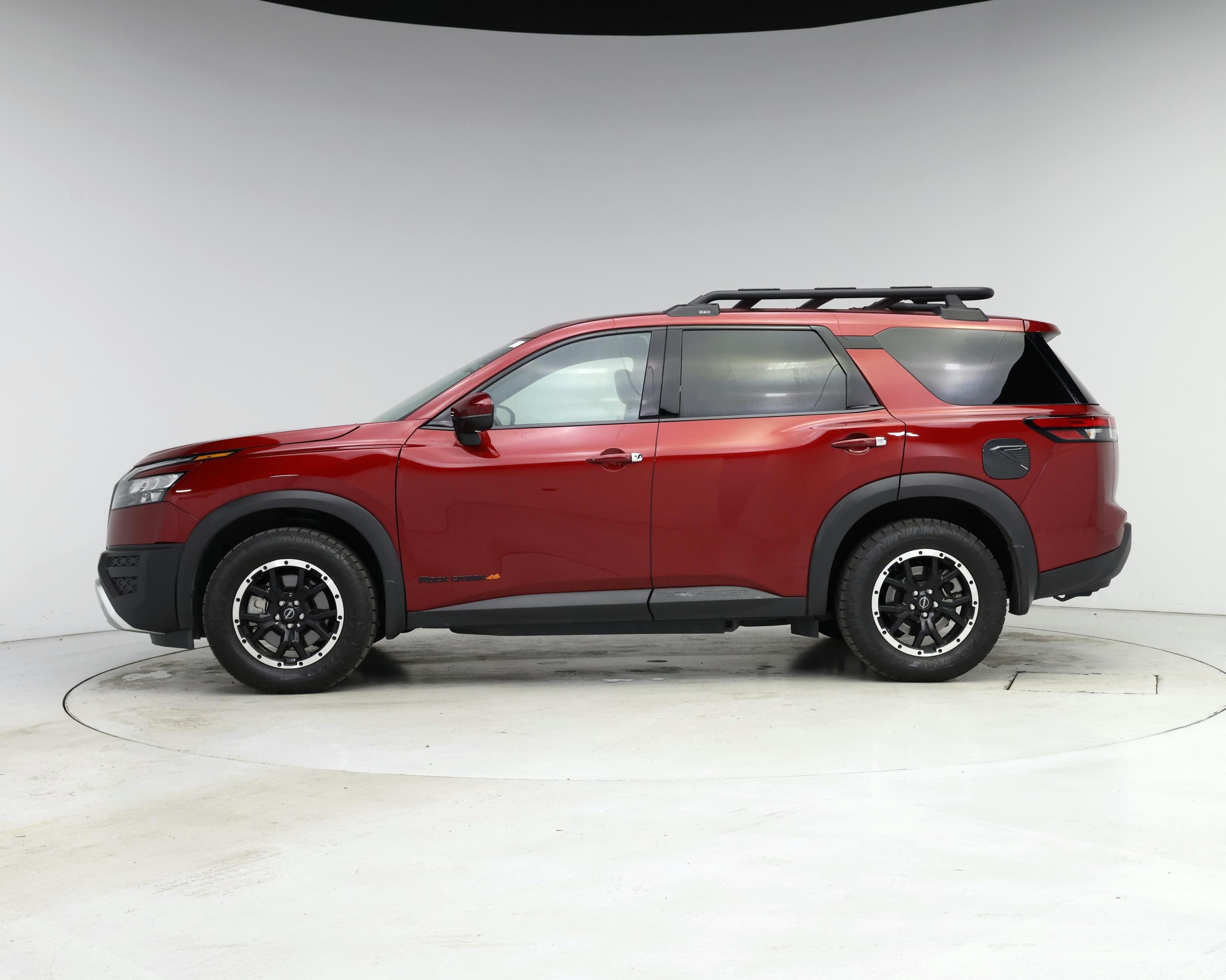 Thumbnail: 2024 Nissan Pathfinder - 3