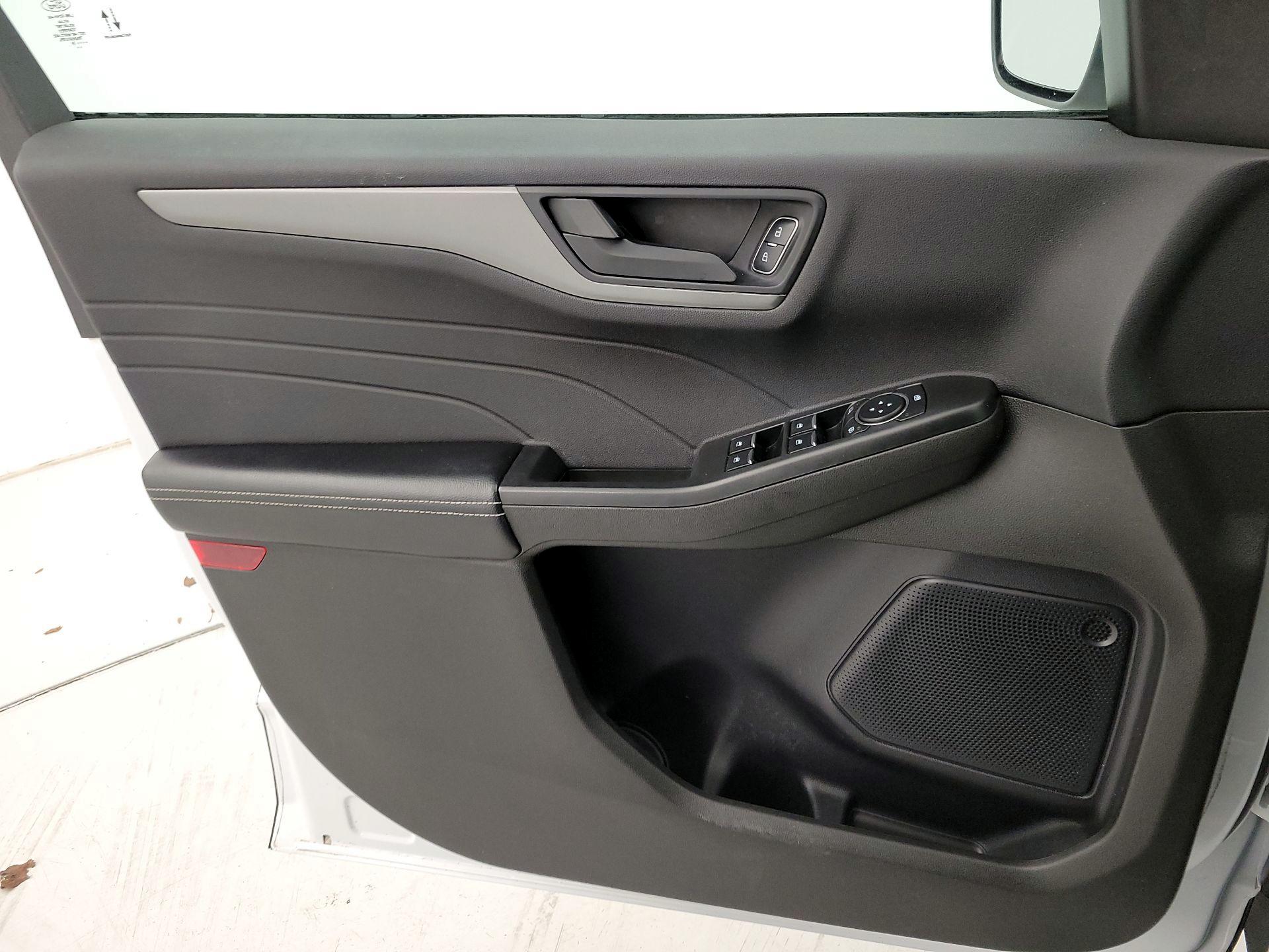 Thumbnail: 2024 Ford Escape - 12