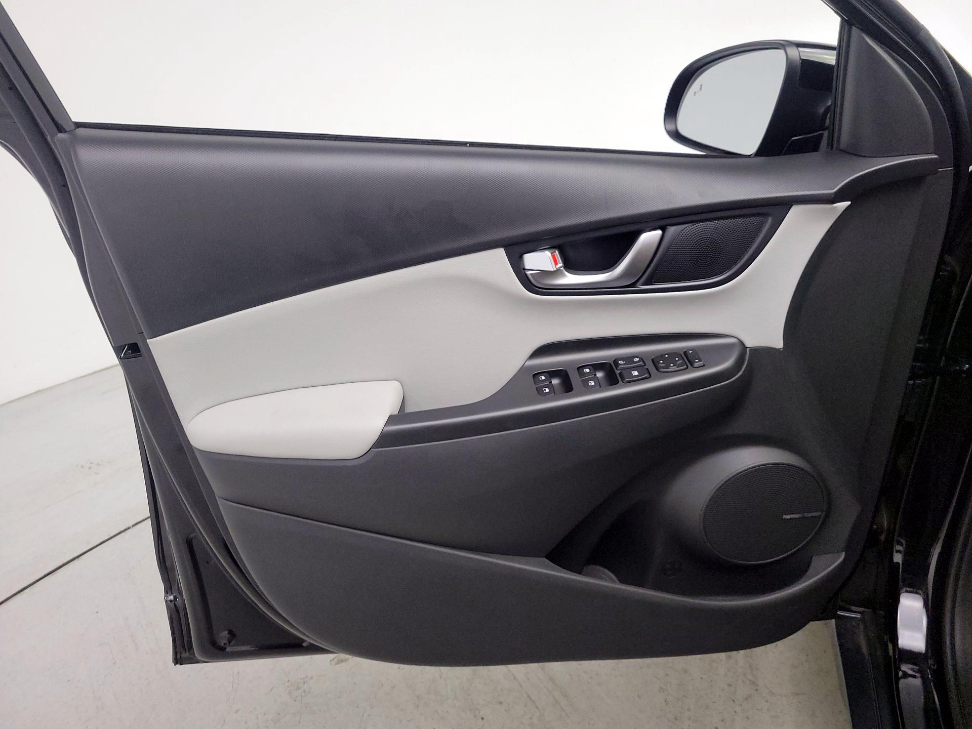 Thumbnail: 2023 Hyundai Kona - 12