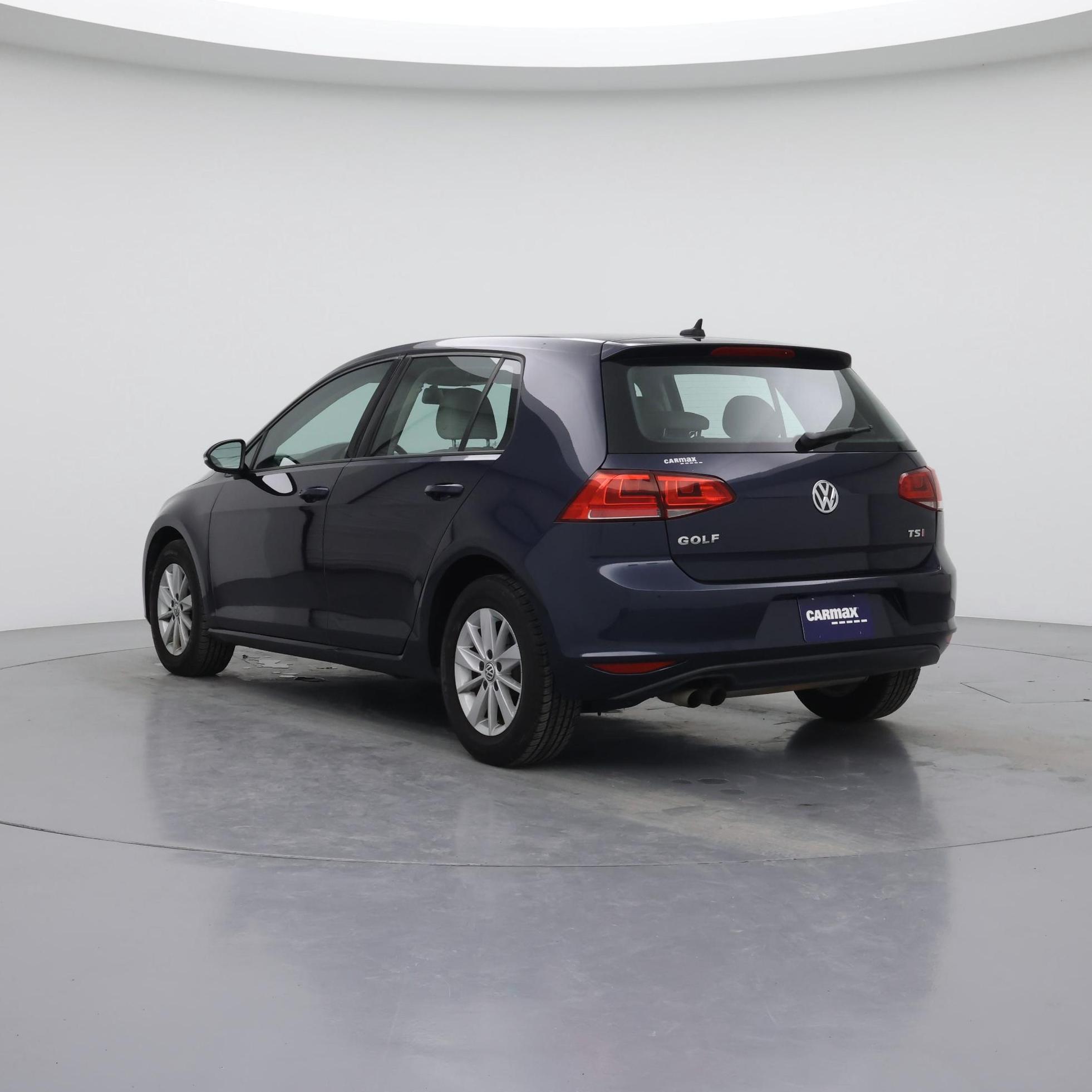 Thumbnail: 2017 Volkswagen Golf - 2