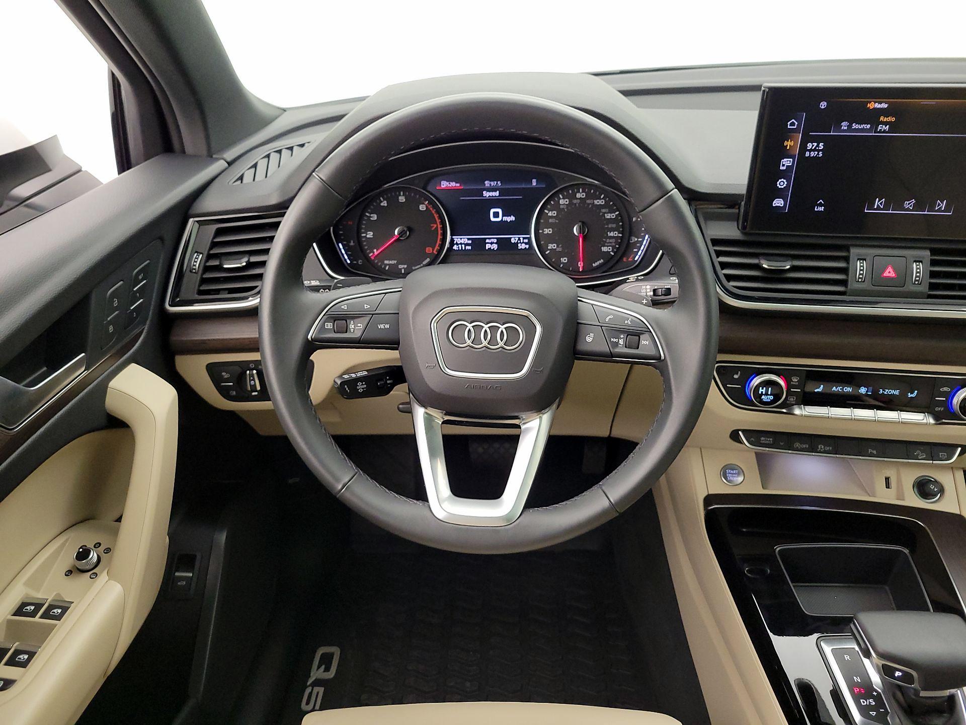 Thumbnail: 2024 Audi Q5 - 10