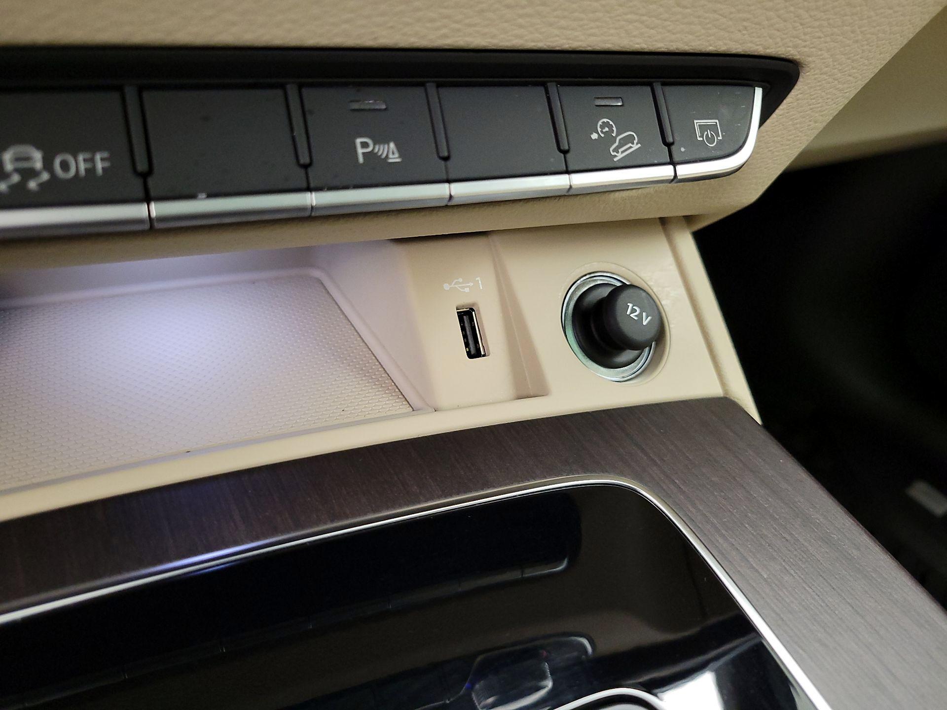 Thumbnail: 2024 Audi Q5 - 18