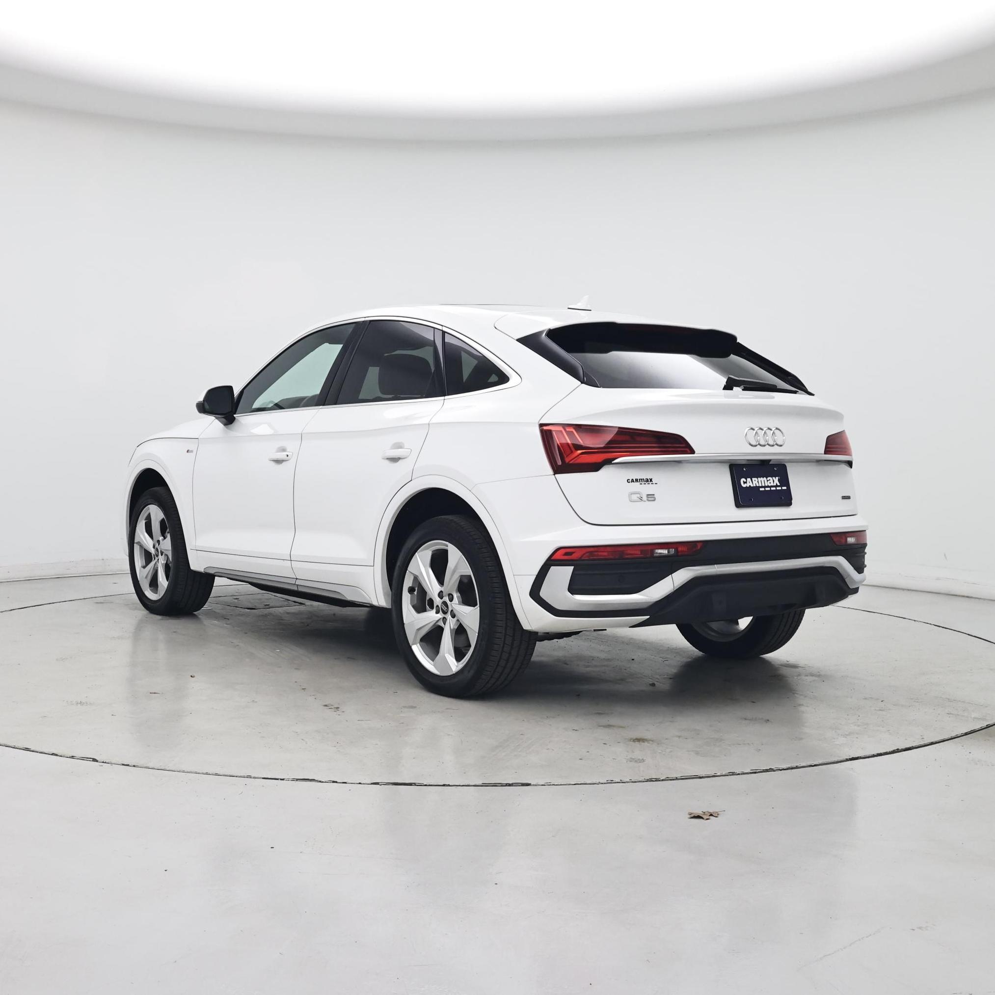 Thumbnail: 2024 Audi Q5 - 2