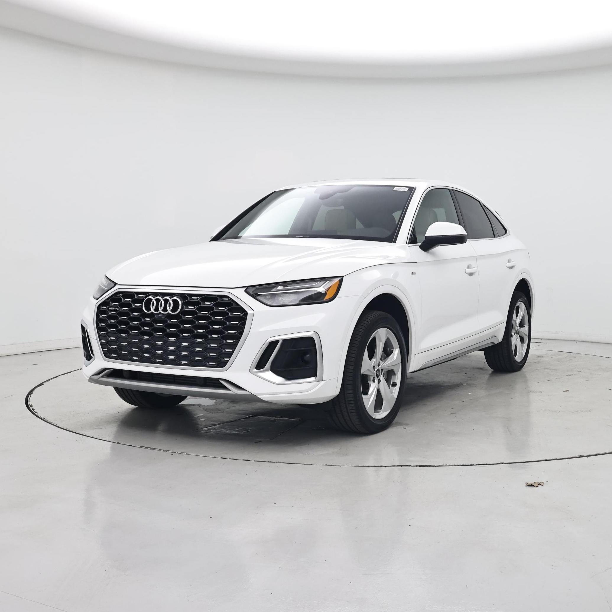 Thumbnail: 2024 Audi Q5 - 4