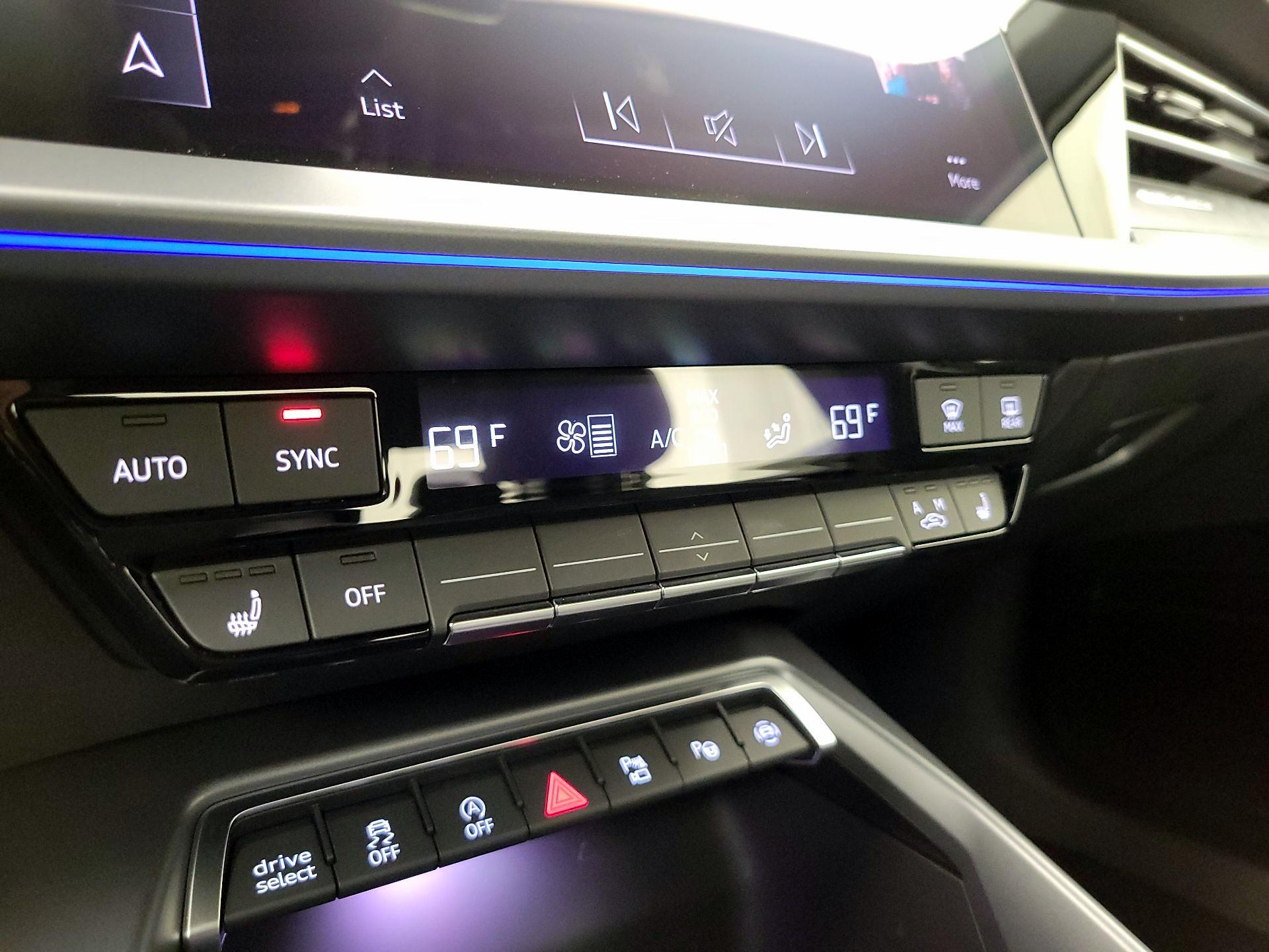 Thumbnail: 2025 Audi A3 - 16