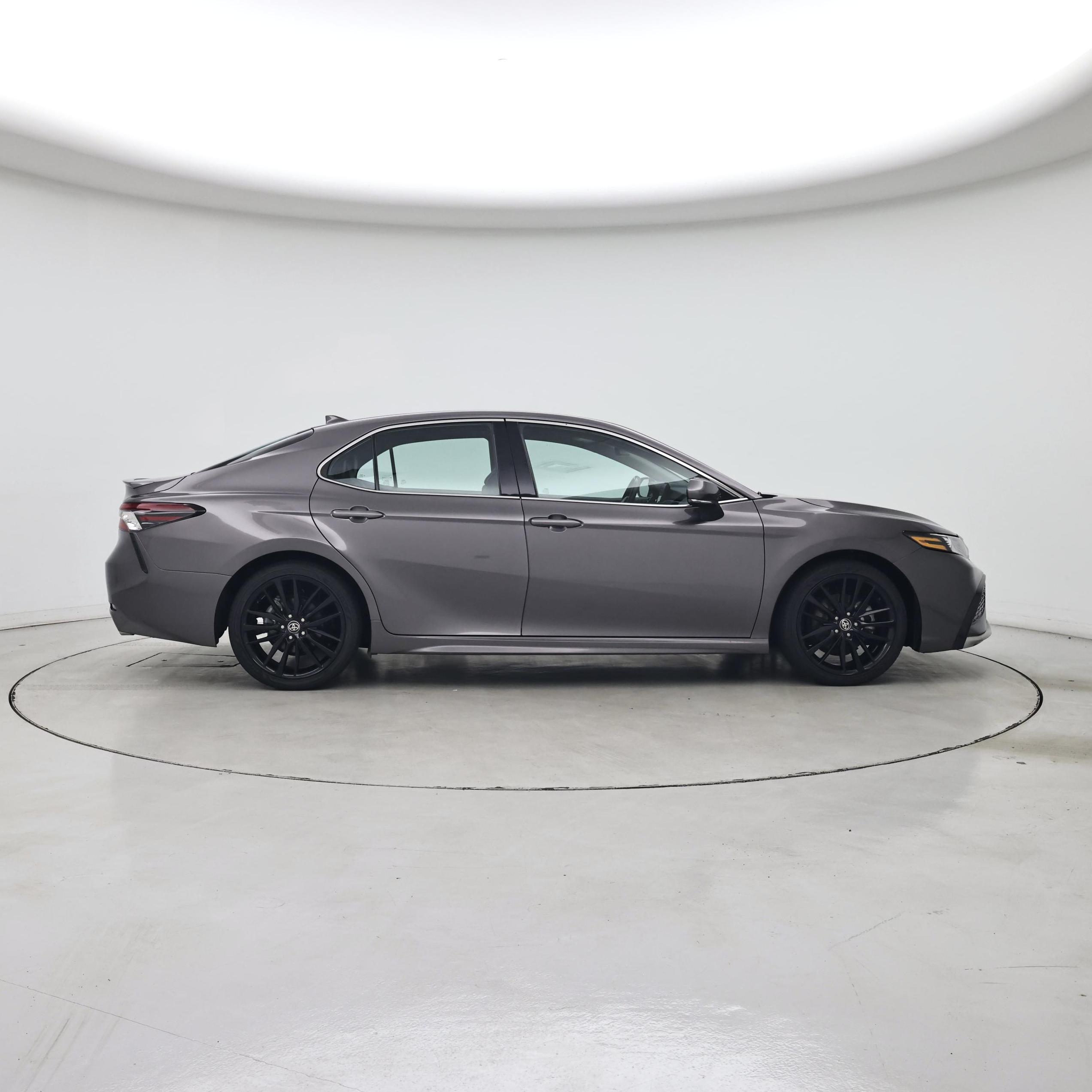 Thumbnail: 2023 Toyota Camry - 7