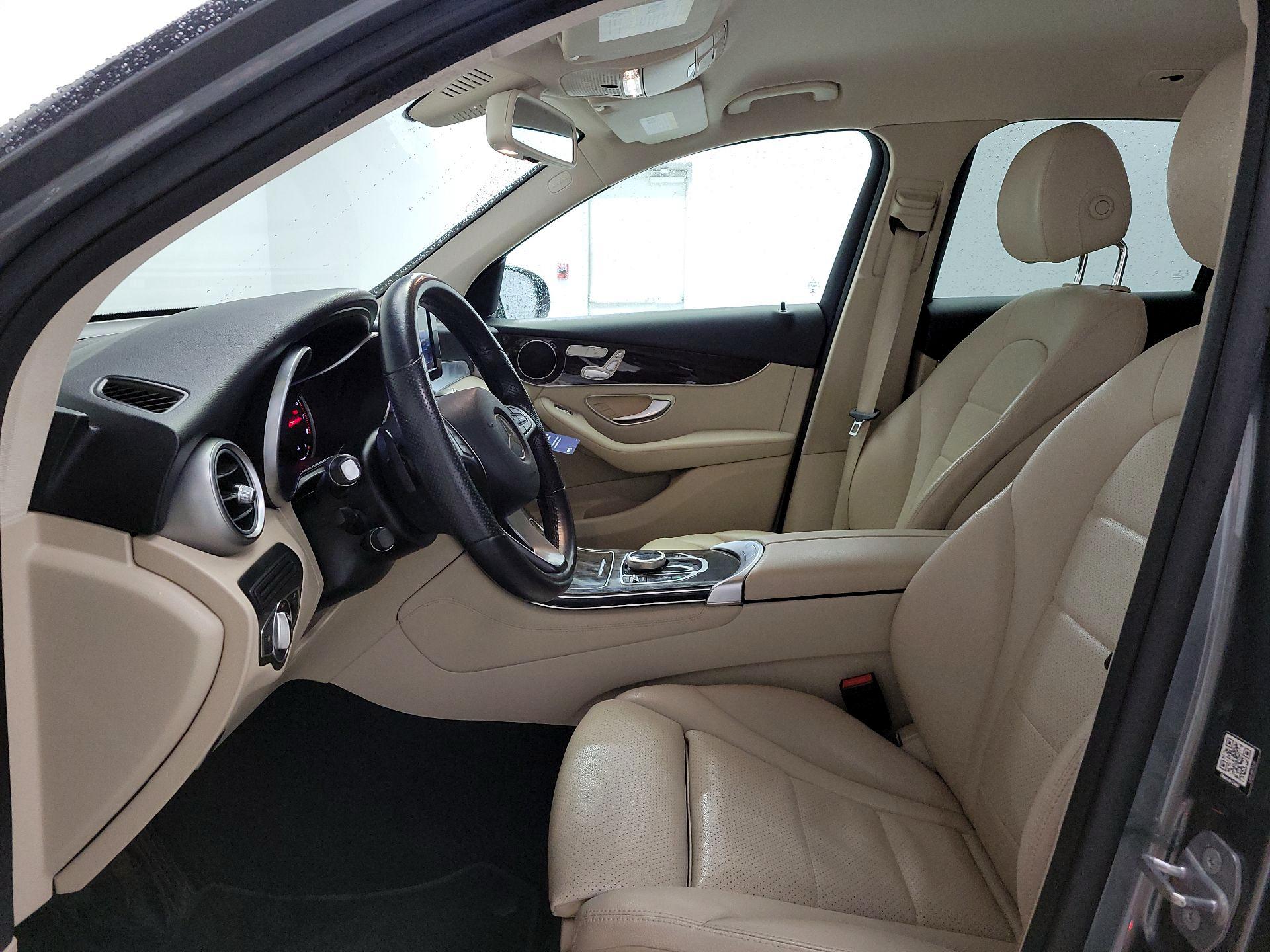 Thumbnail: 2019 Mercedes-Benz GLC - 11