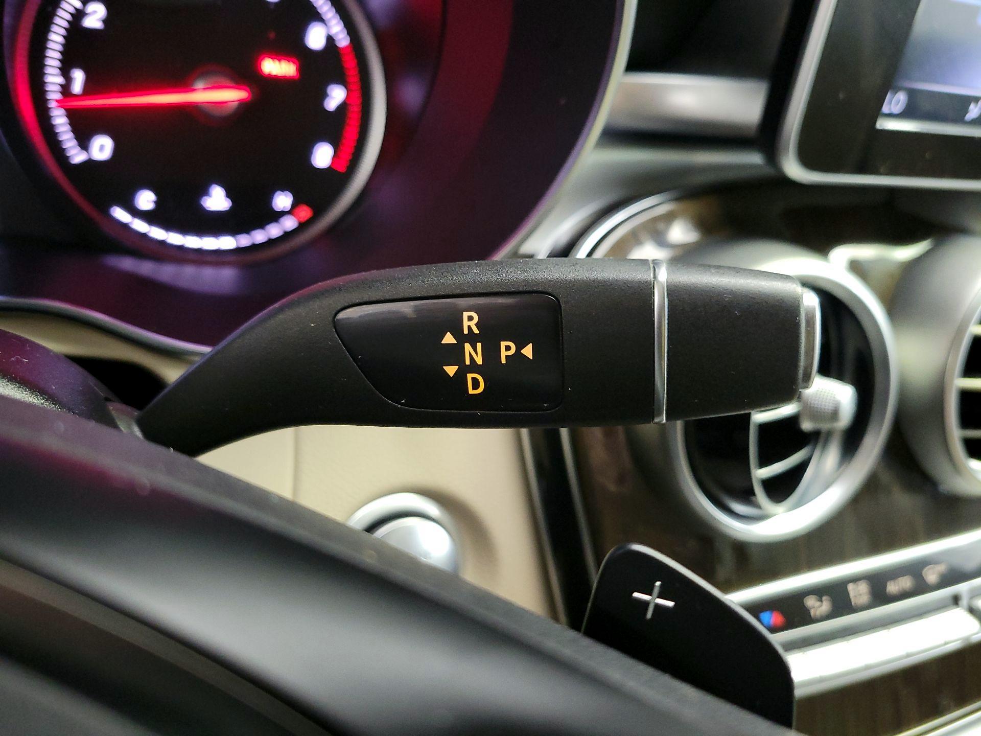 Thumbnail: 2019 Mercedes-Benz GLC - 17