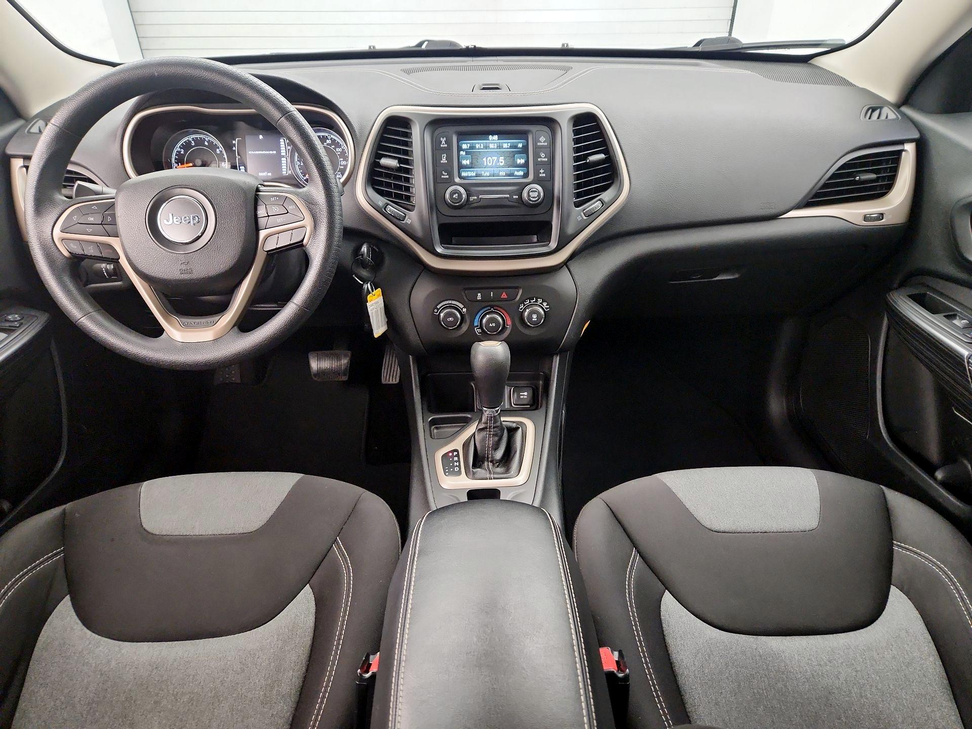 Thumbnail: 2015 Jeep Cherokee - 9