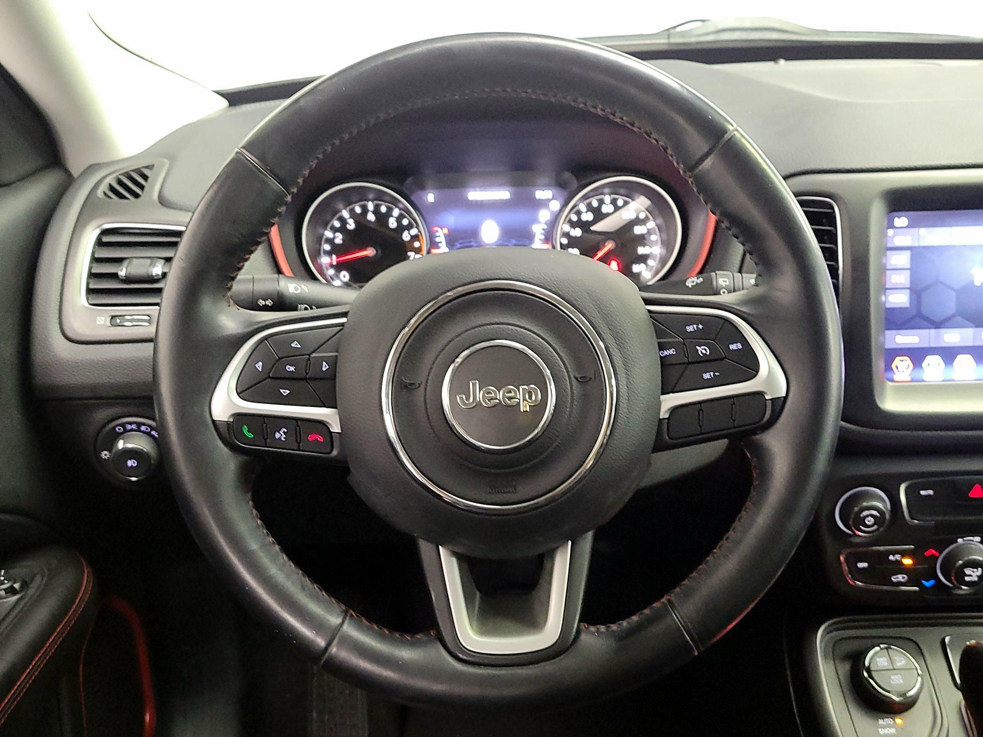 Thumbnail: 2019 Jeep Compass - 10