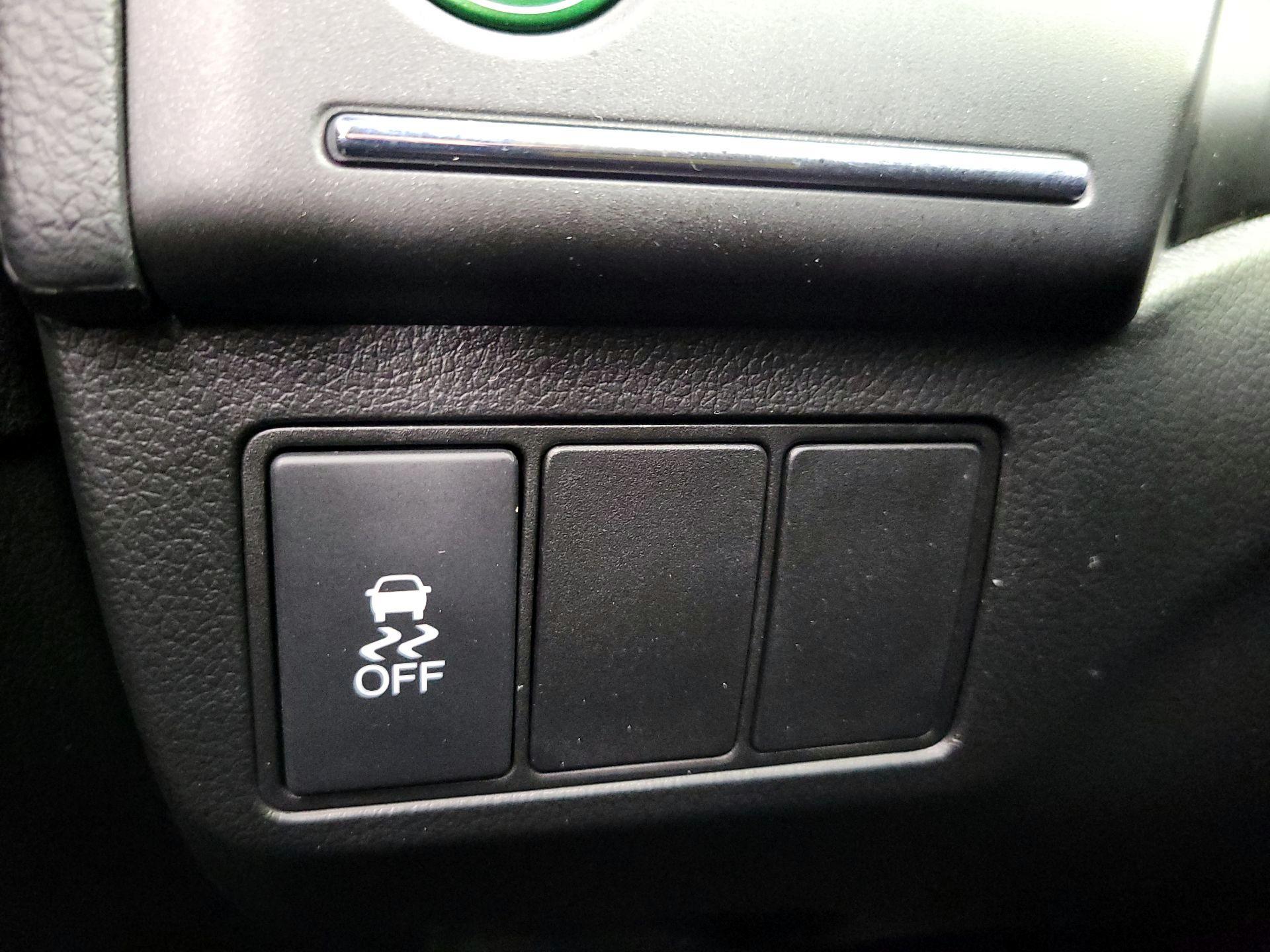 Thumbnail: 2014 Honda Civic - 13