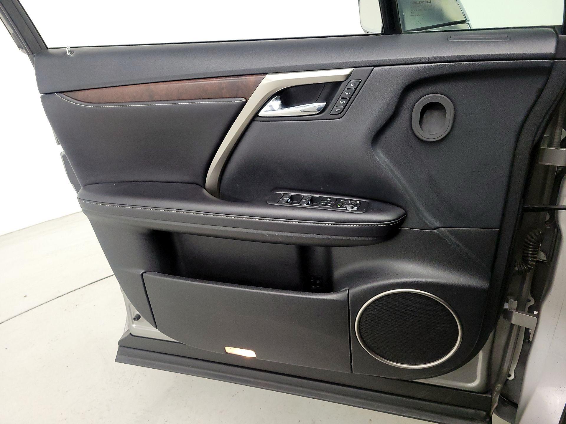 Thumbnail: 2020 Lexus RX - 12