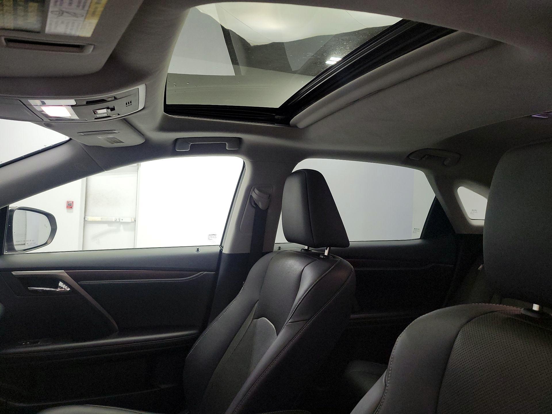 Thumbnail: 2020 Lexus RX - 20