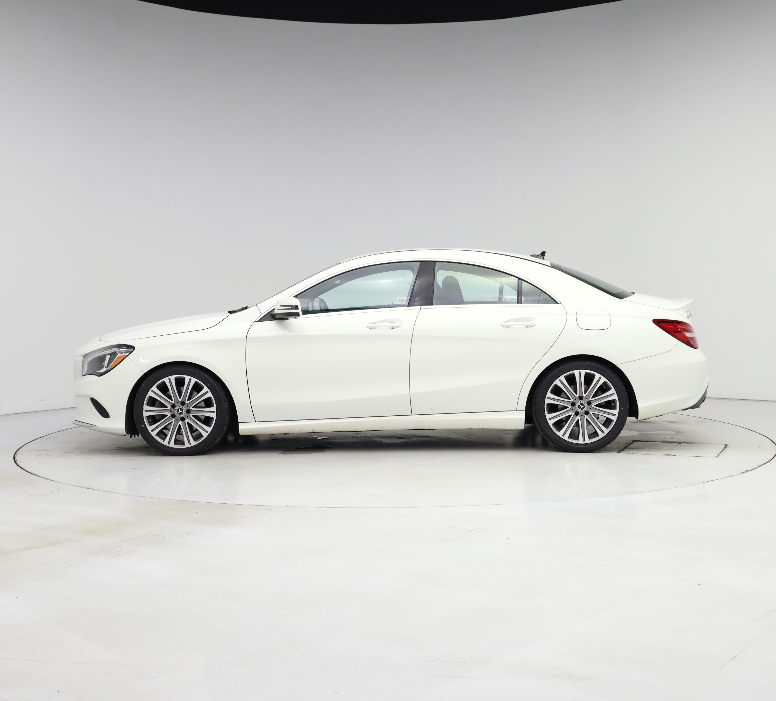 Thumbnail: 2018 Mercedes-Benz CLA - 3