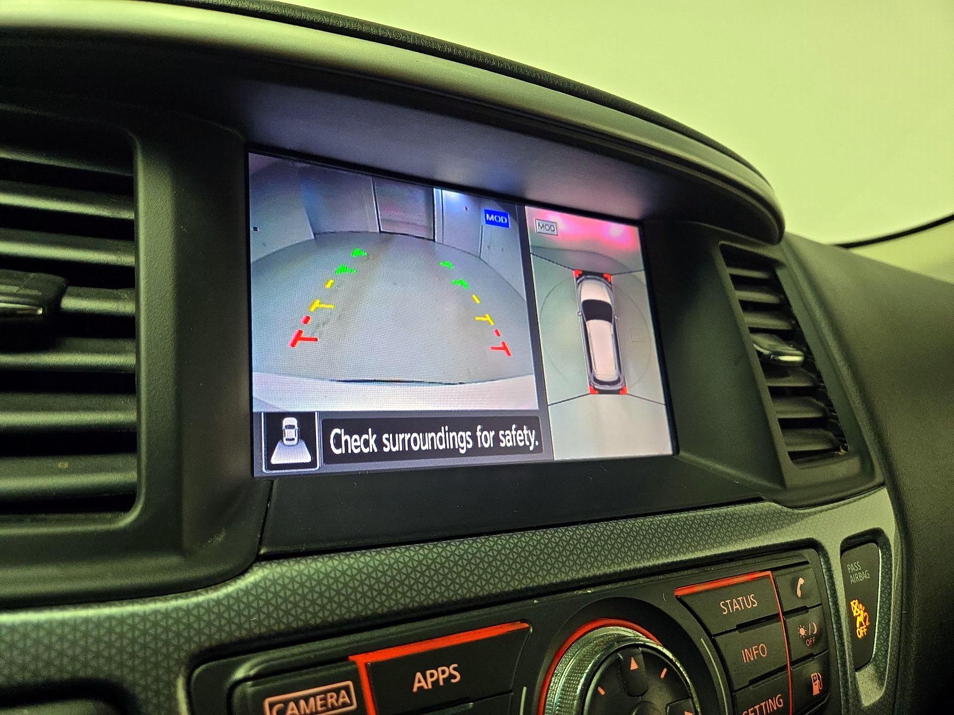 Thumbnail: 2018 Nissan Pathfinder - 15