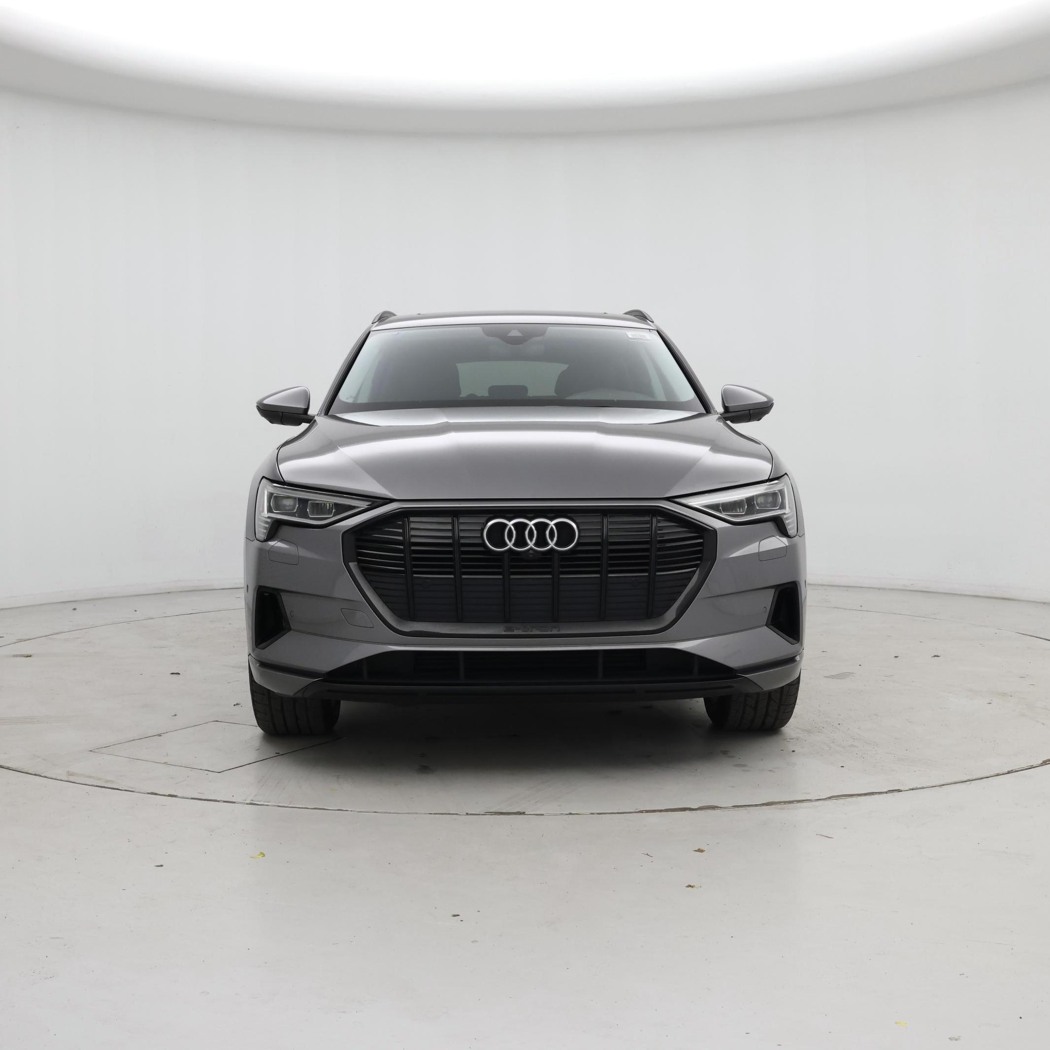 Thumbnail: 2022 Audi e-tron - 5