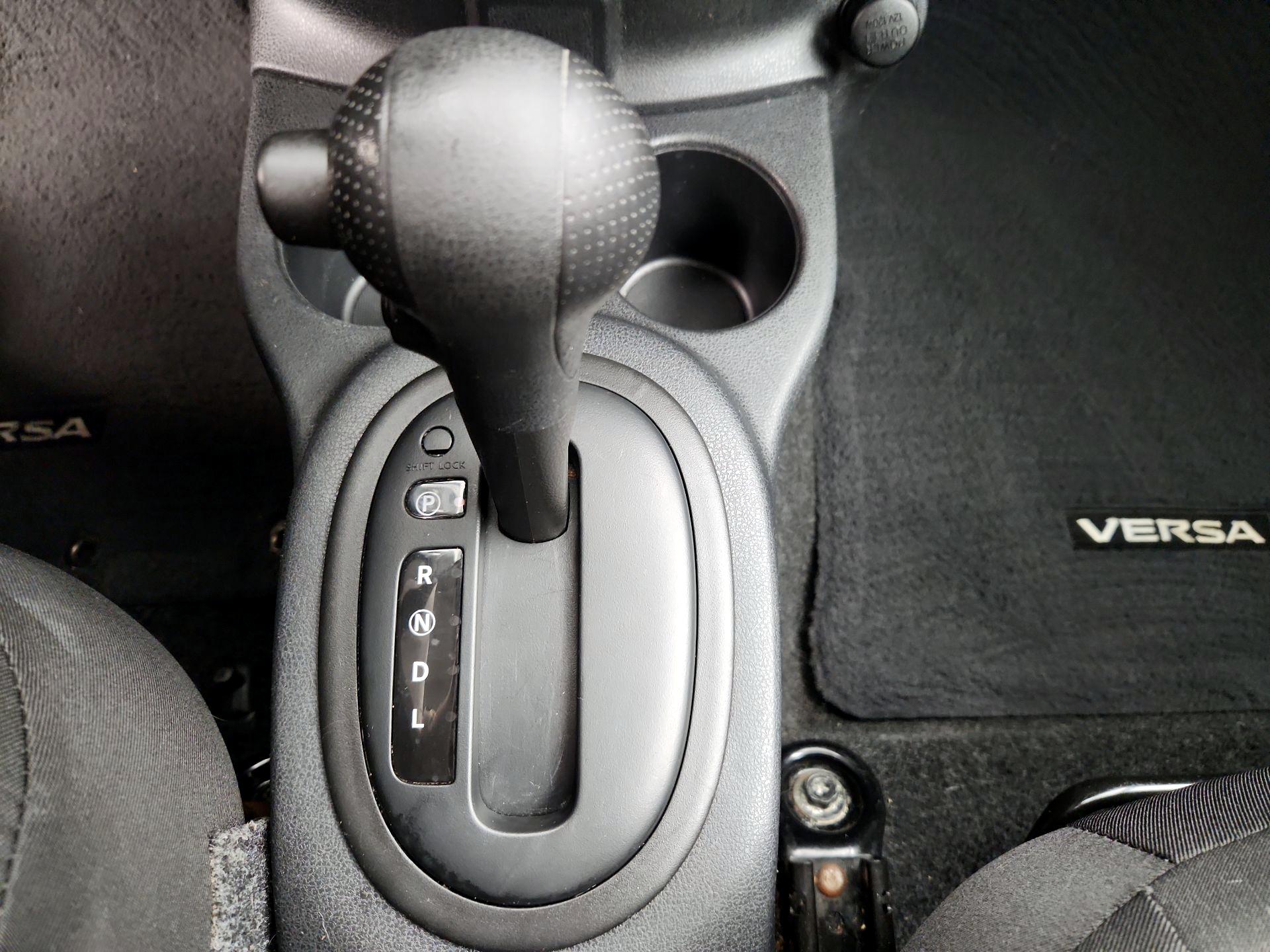 Thumbnail: 2017 Nissan Versa - 16