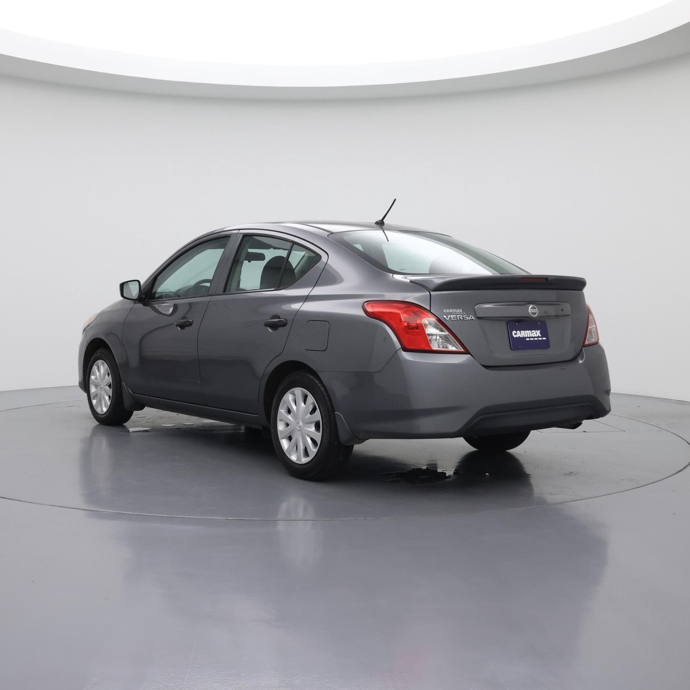Thumbnail: 2017 Nissan Versa - 2