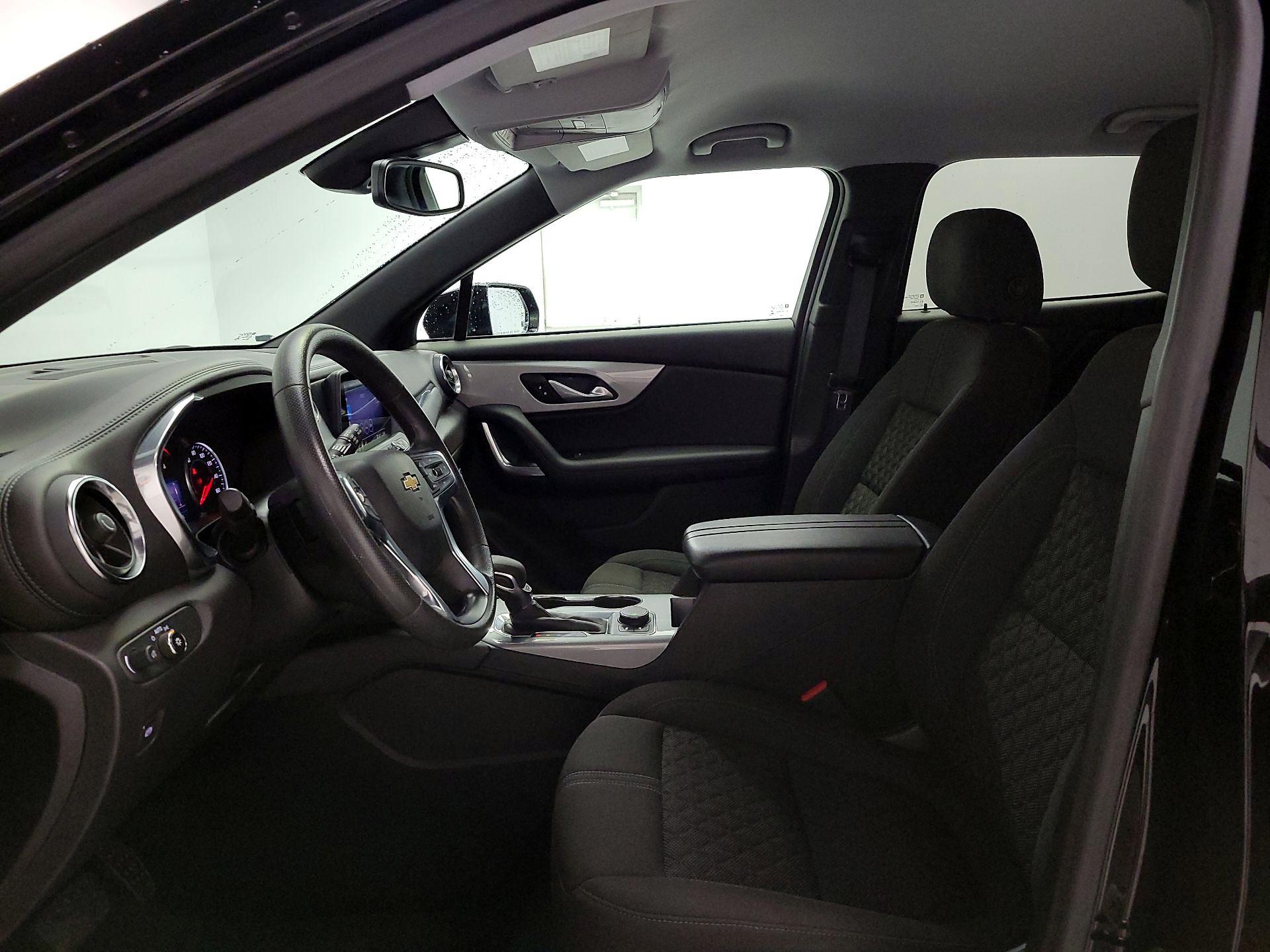 Thumbnail: 2022 Chevrolet Blazer - 11