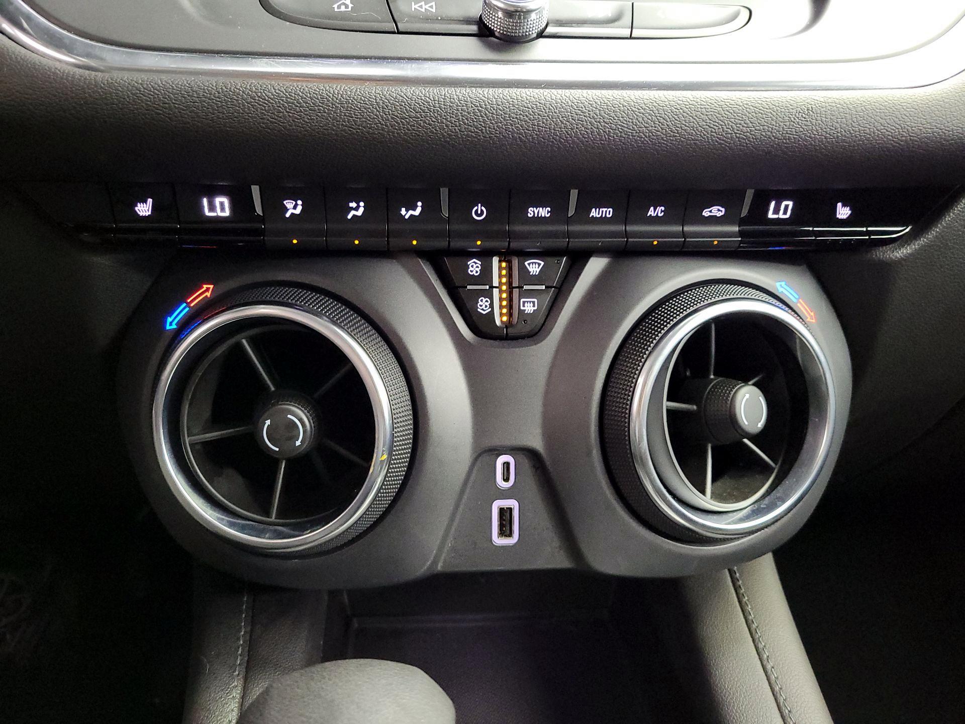 Thumbnail: 2022 Chevrolet Blazer - 16