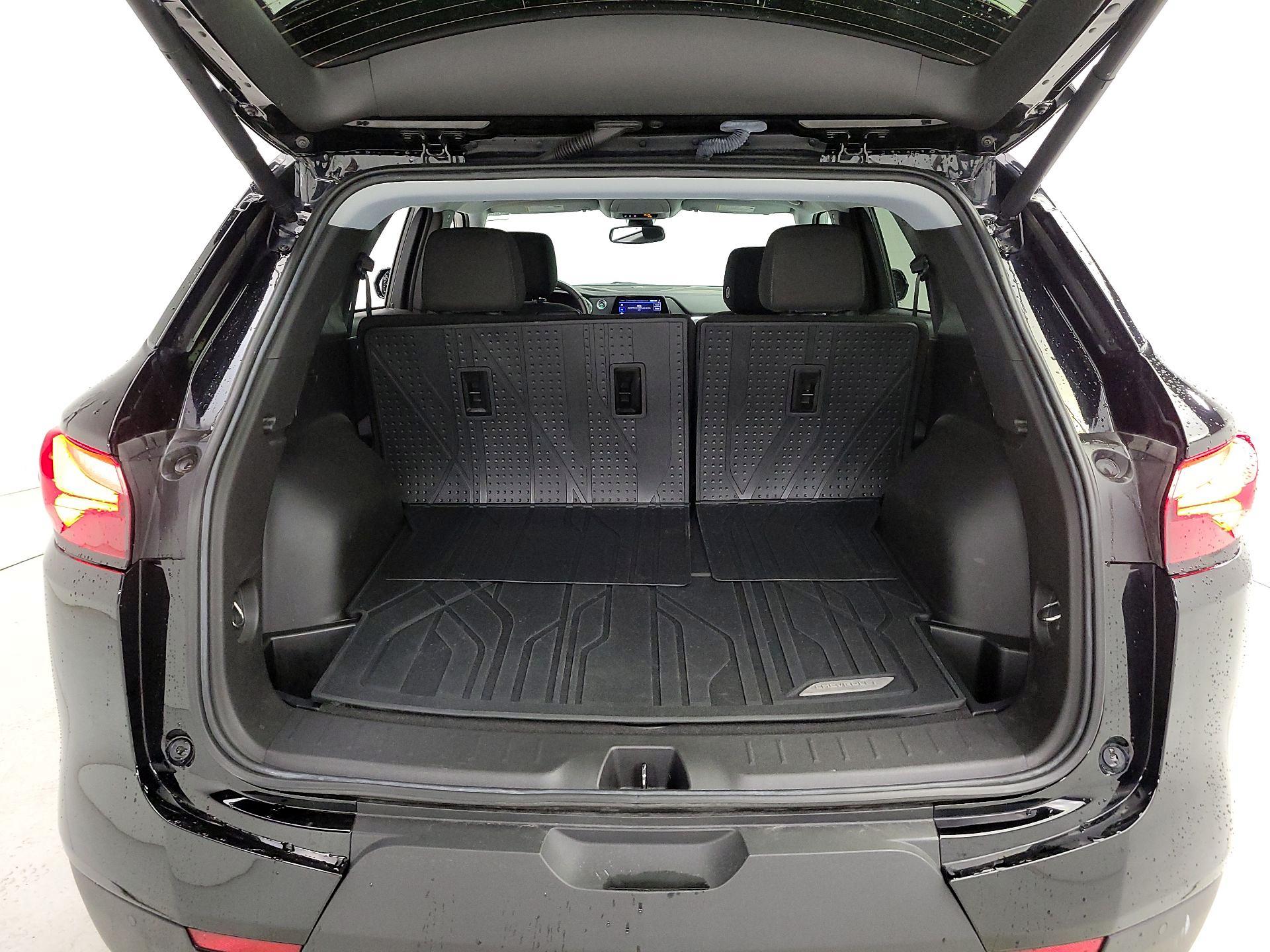 Thumbnail: 2022 Chevrolet Blazer - 20